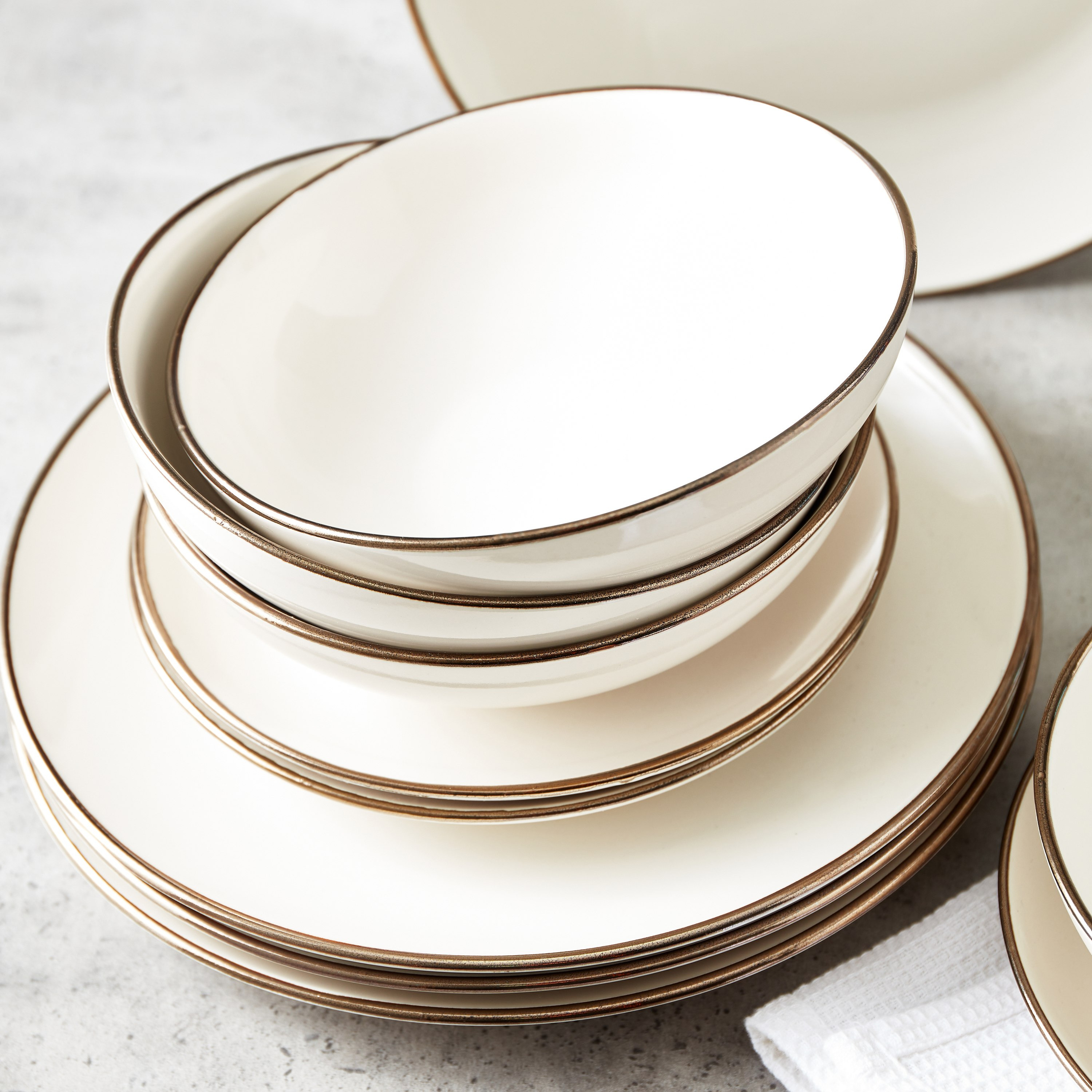طقم عشاء بورسلين 12 قطعة من أللور-hbxhomeware-hbxkitchen-image-3
