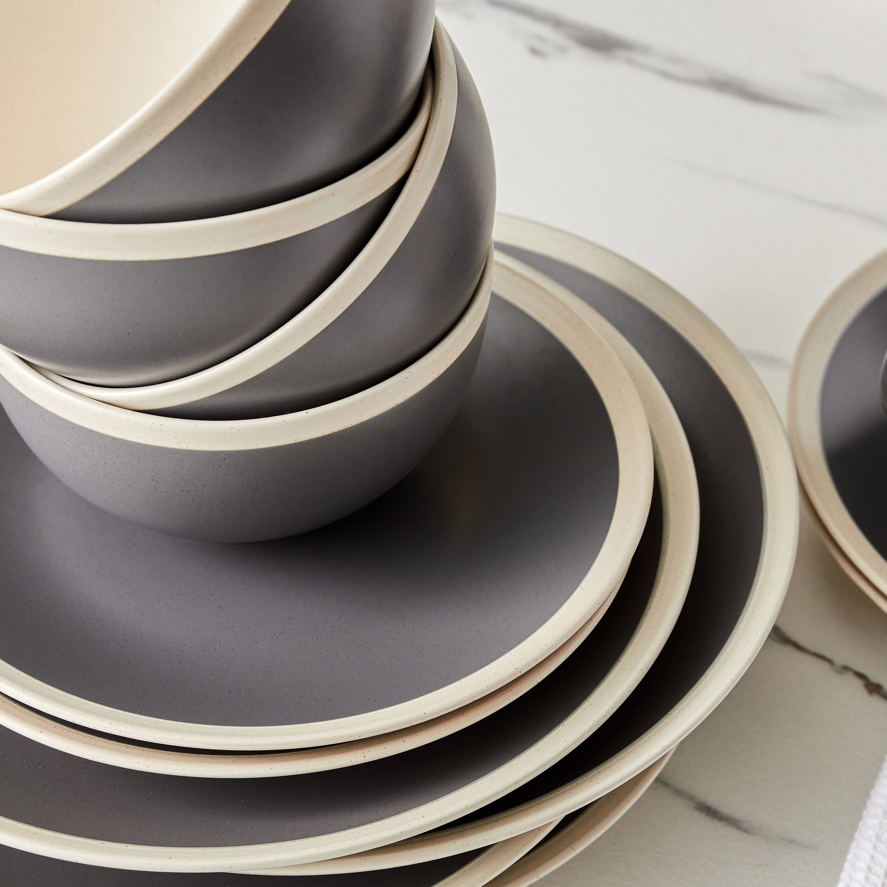 Ora 16-Piece Ceramic Dinner Set-hbxhomeware-hbxkitchen-image-3