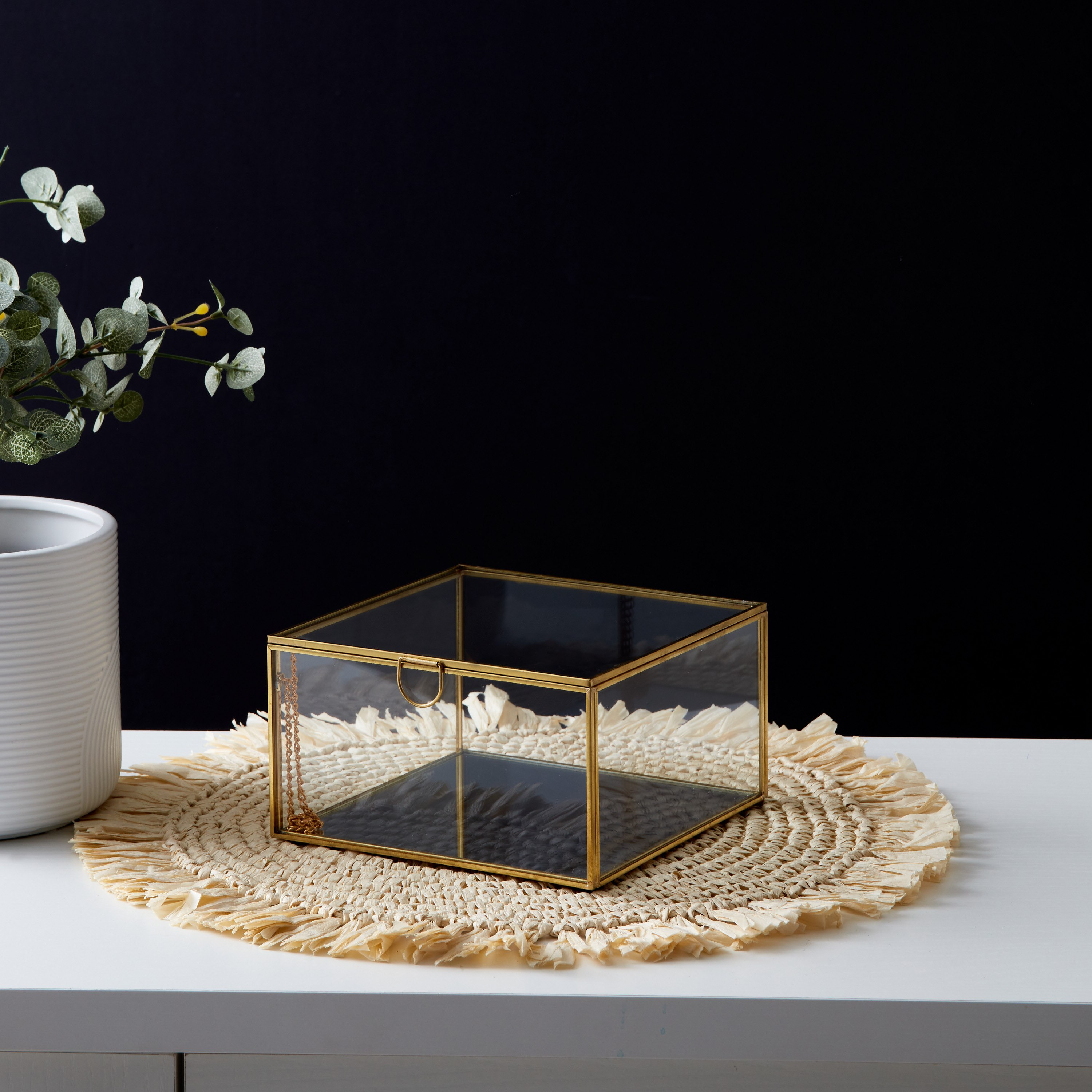 صندوق معدني زجاجي بغطاء من فيريتي - 16x16x9 سم-hbxhomeware-homedecor-figurinesandornaments-image-2