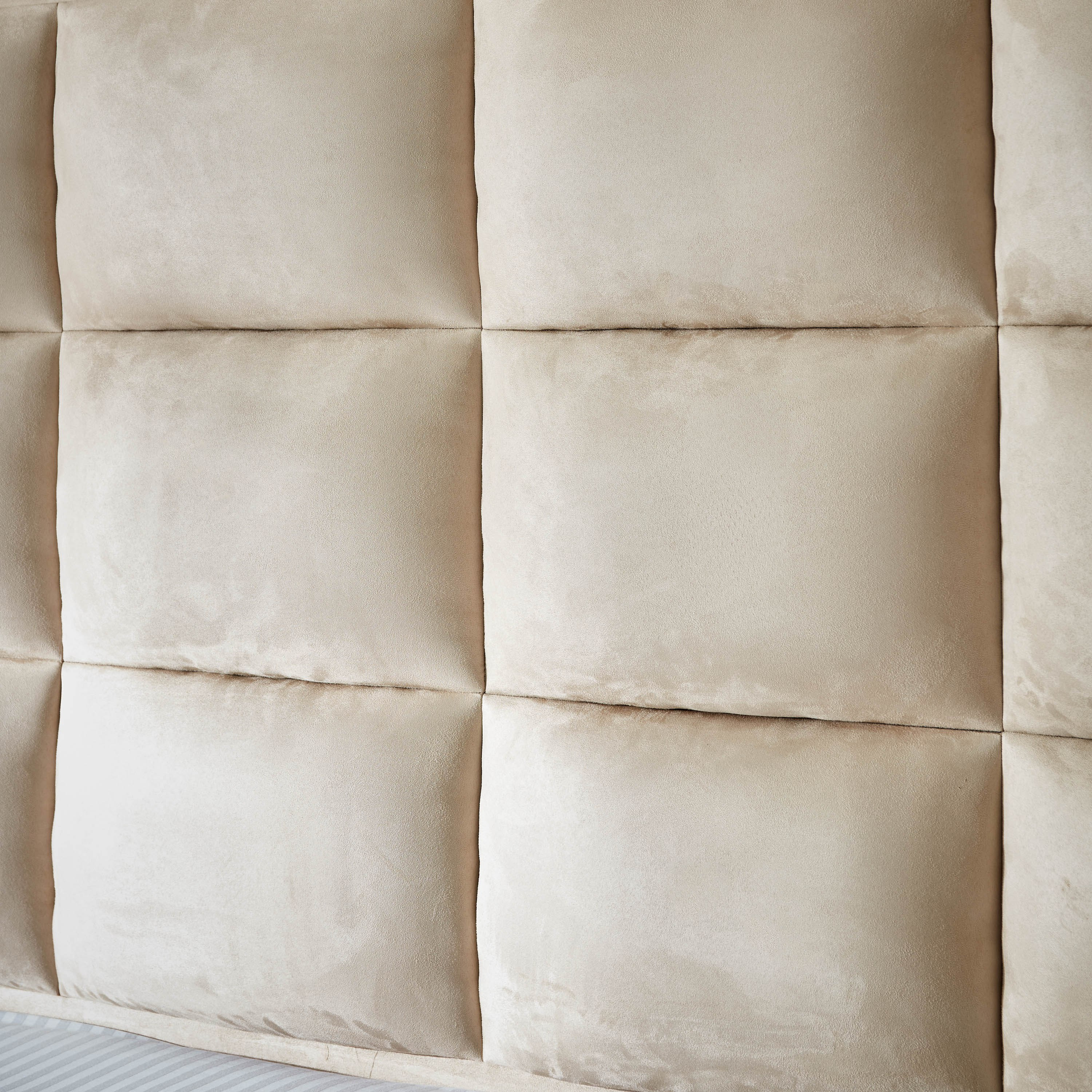 سرير سوبر كينج بتنجيد مربعات - آي كولبي من موڤو - 200x200 سم-hbxbedroom-bedsandbedsets-beds-superking-image-4