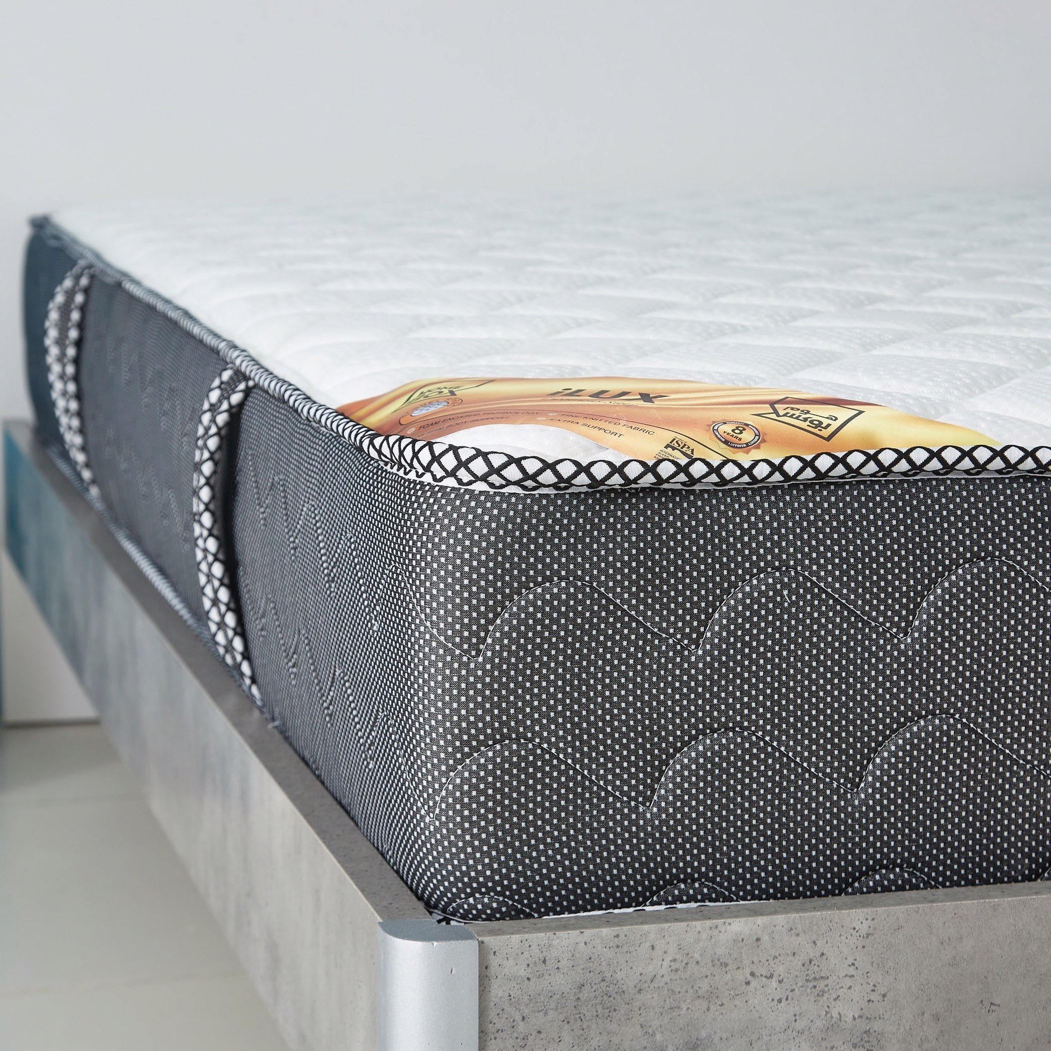 iLux Single Bonnell Spring and High Resilience Foam Mattress - 90x200x26 cm-hbxfurniture-bedroom-mattresses-single-image-4