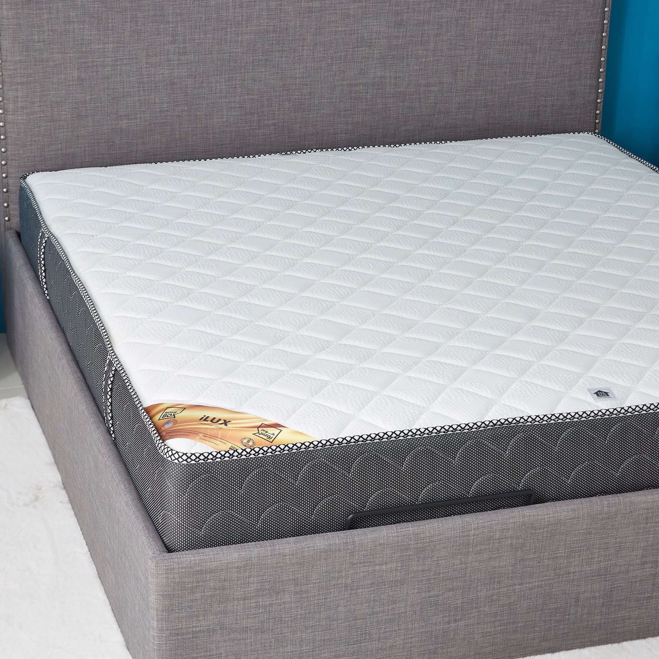 مرتبة سوبر كينج بنوابض حلزونيّة وإسفنج عالي المرونة من آي لوكس - 200x200x26 سم-hbxfurniture-mattresses-superking-image-2