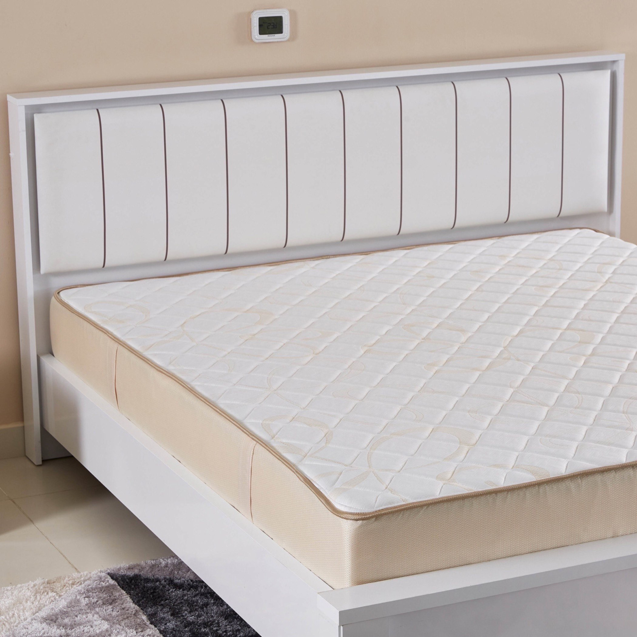 iSpineopedic Single Bonnell Spring and Visco Memory Foam Mattress - 90x200x24 cm-hbxfurniture-bedroom-mattresses-single-image-2