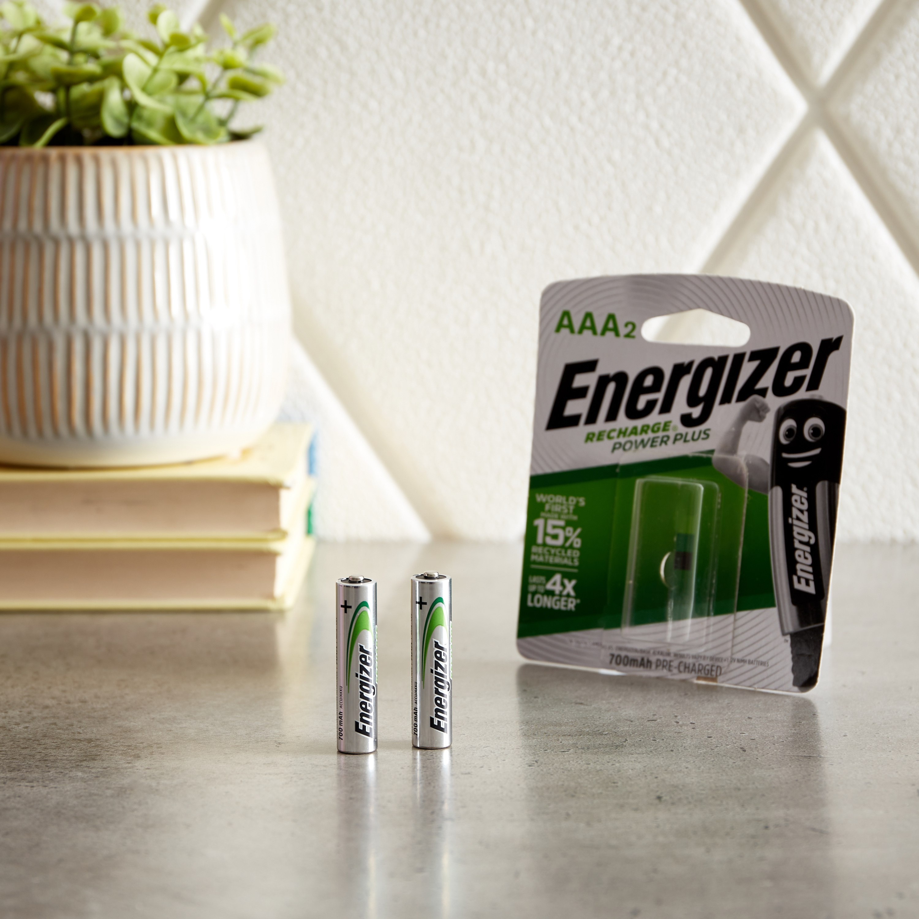Energizer AAA 700 mAh 1.5V Rechargeable Battery - Set of 2-hbxbedroom-lighting-lightingaccessories-image-1