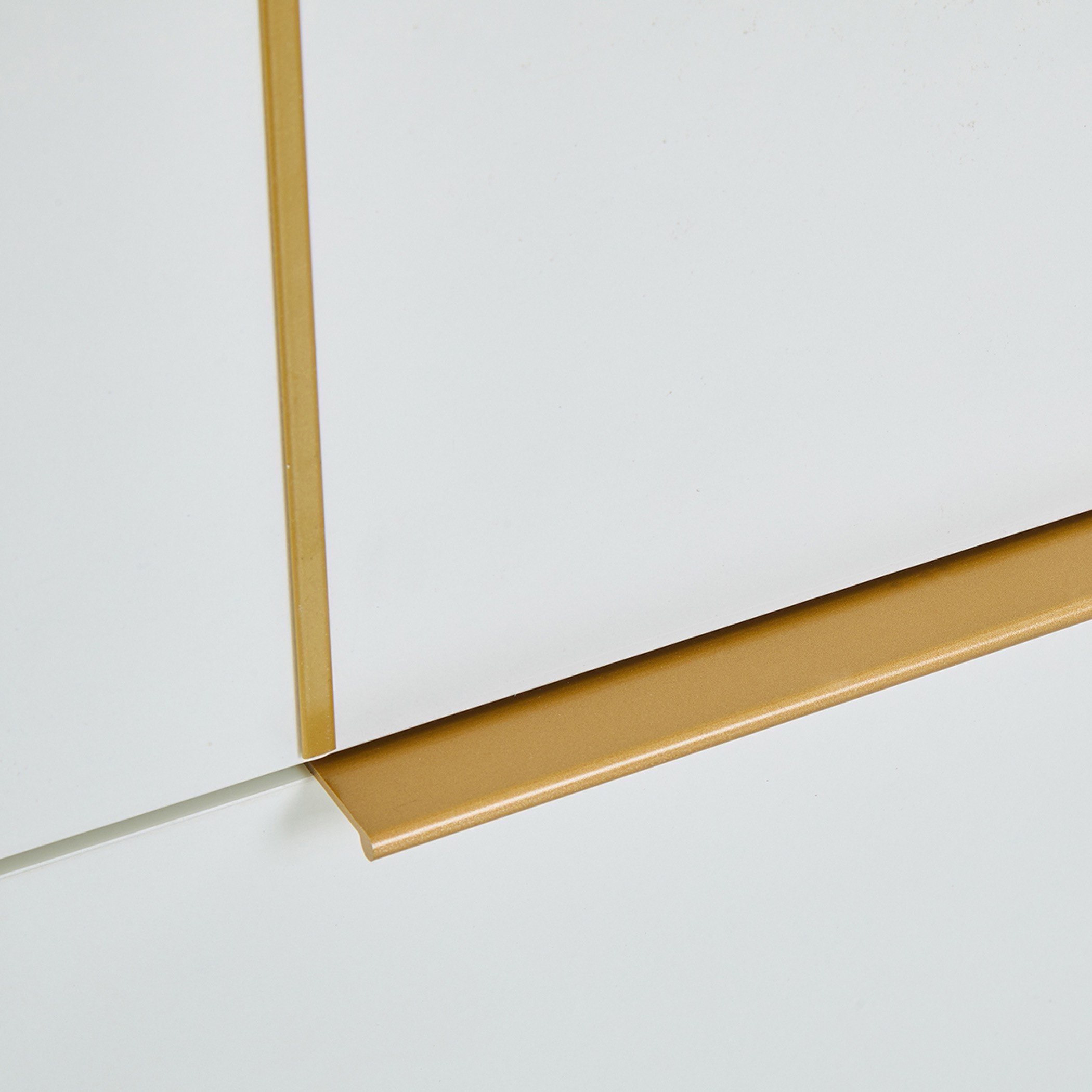 طاولة جانبية بدرجين من فوندي-hbxkidsandyouth-nightstands-image-5
