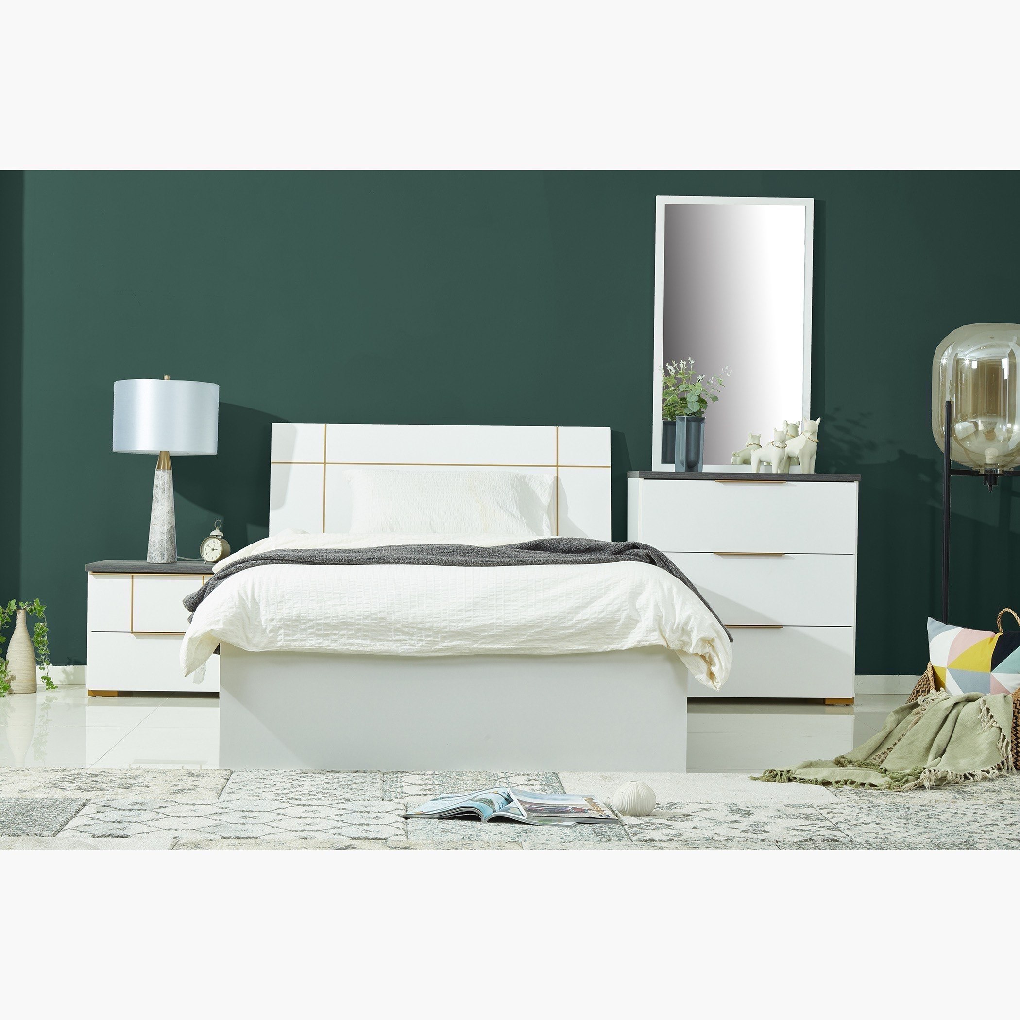 مرآة لطاولة تزيين صغيرة بـ3 أدراج من فوندي-hbxfurniture-kidsroom-kidsdressersandmirrors-image-4