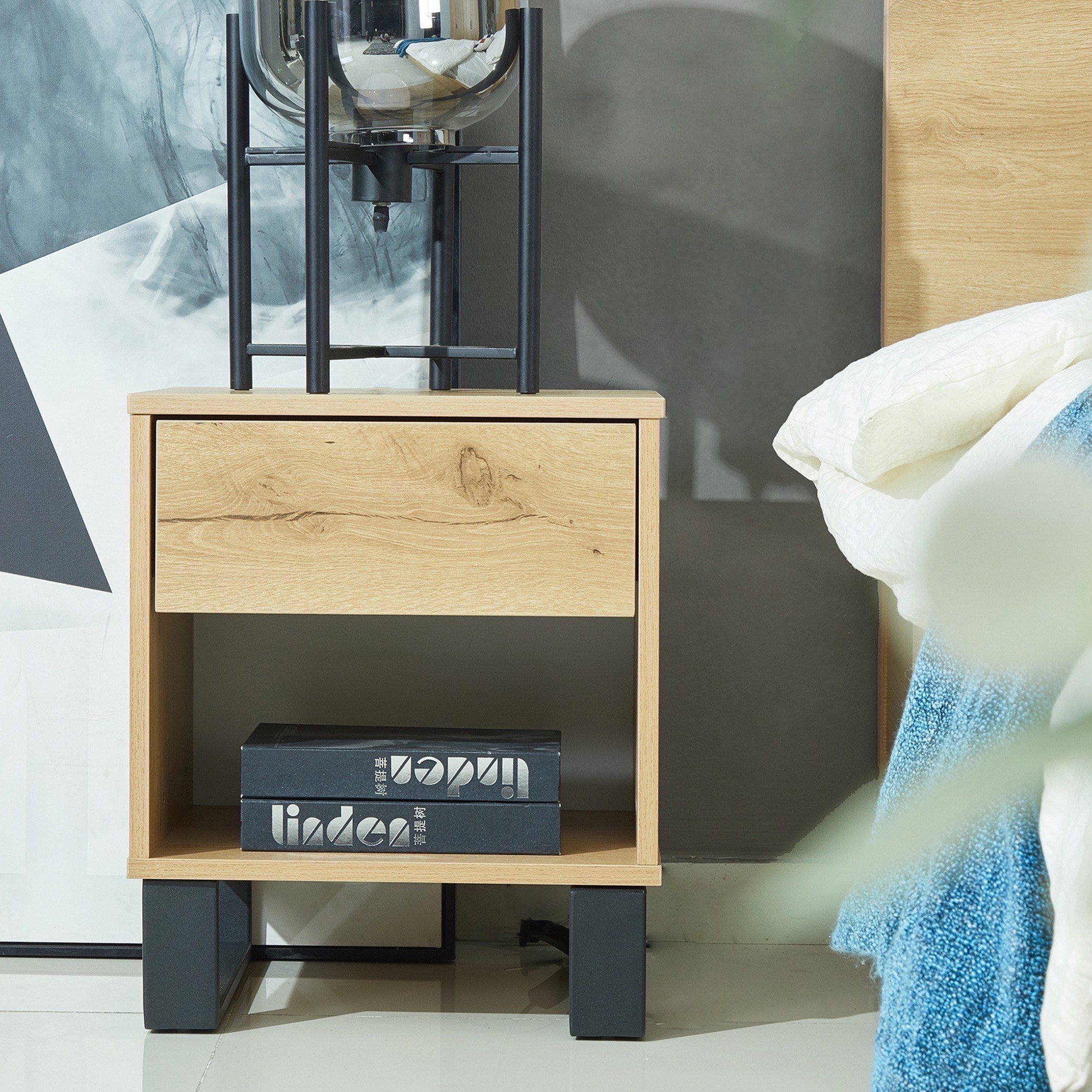 طاولة جانبية بدرج واحد من تانجو-hbxkidsandyouth-nightstands-image-1