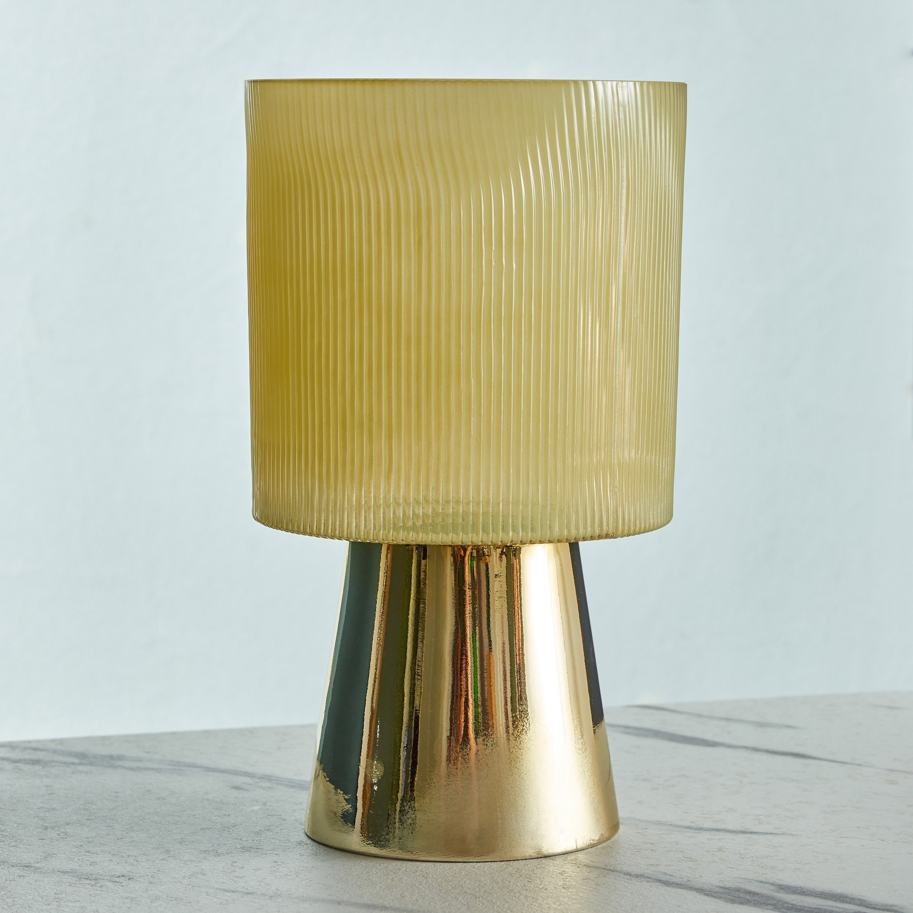 مزهرية زجاج أسطوانية بحامل مخروطي من موف - 25.5x14.5x10.5 سم-hbxbedroom-decorandaccessories-vases-image-2