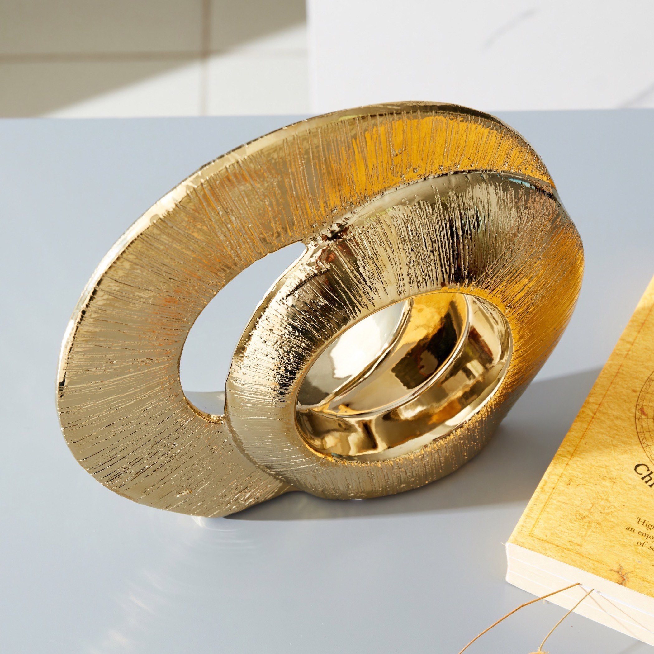 قطعة ديكور سيراميك بارزة الملمس من توباز - 24x7x21 سم-hbxhomeware-homedecor-figurinesandornaments-image-3