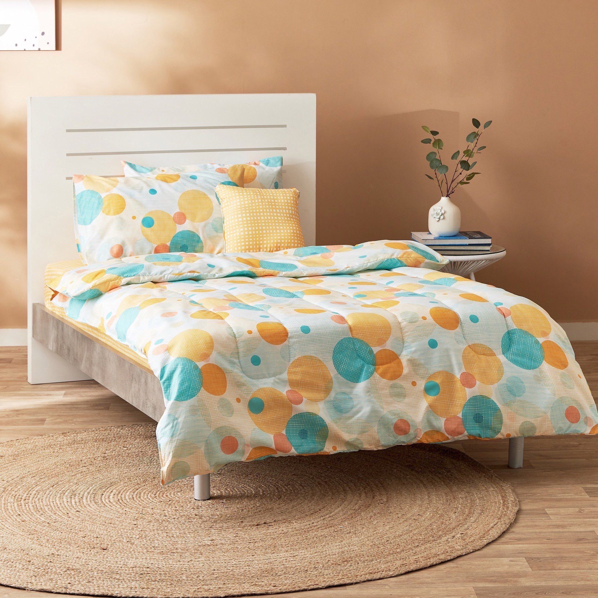 طقم لحاف مزدوج من الألياف الدقيقة بطبعات 5 قطع من هامبتون آيدن - 160x220 سم-hbxhomeware-hbxdecorandfurnishings-image-1