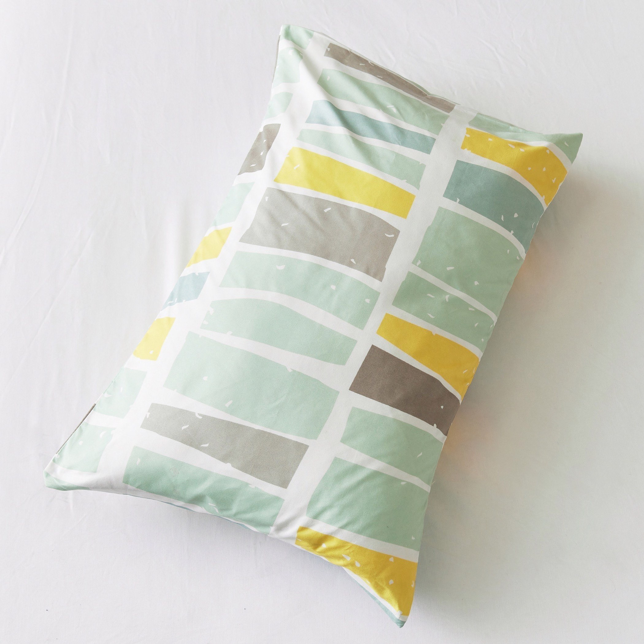 طقم لحاف ألياف دقيقة مزدوج بطبعات قطعتين من أونتاريو جيل - 160x220 سم-hbxhomeware-hbxdecorandfurnishings-image-5
