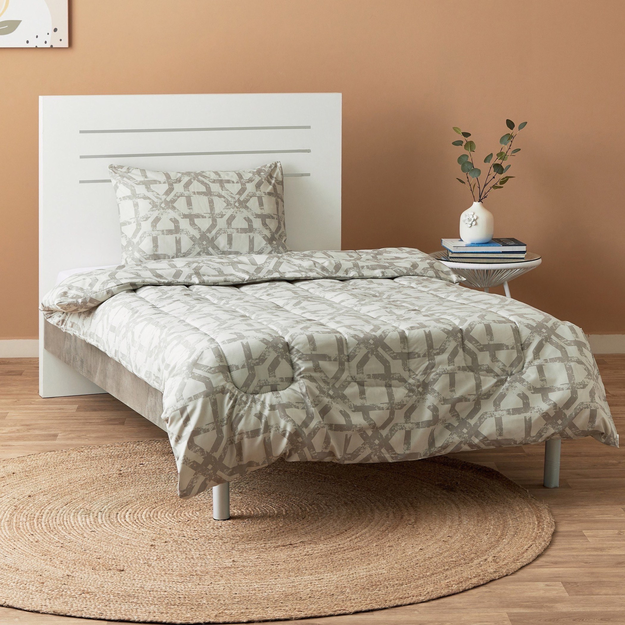 طقم لحاف ألياف دقيقة مزدوج بطبعات قطعتين من أونتاريو جاستن - 160x220 سم-hbxhomeware-hbxdecorandfurnishings-image-1