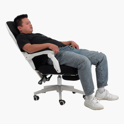 Gaming Wayne Office Chair with Footrest