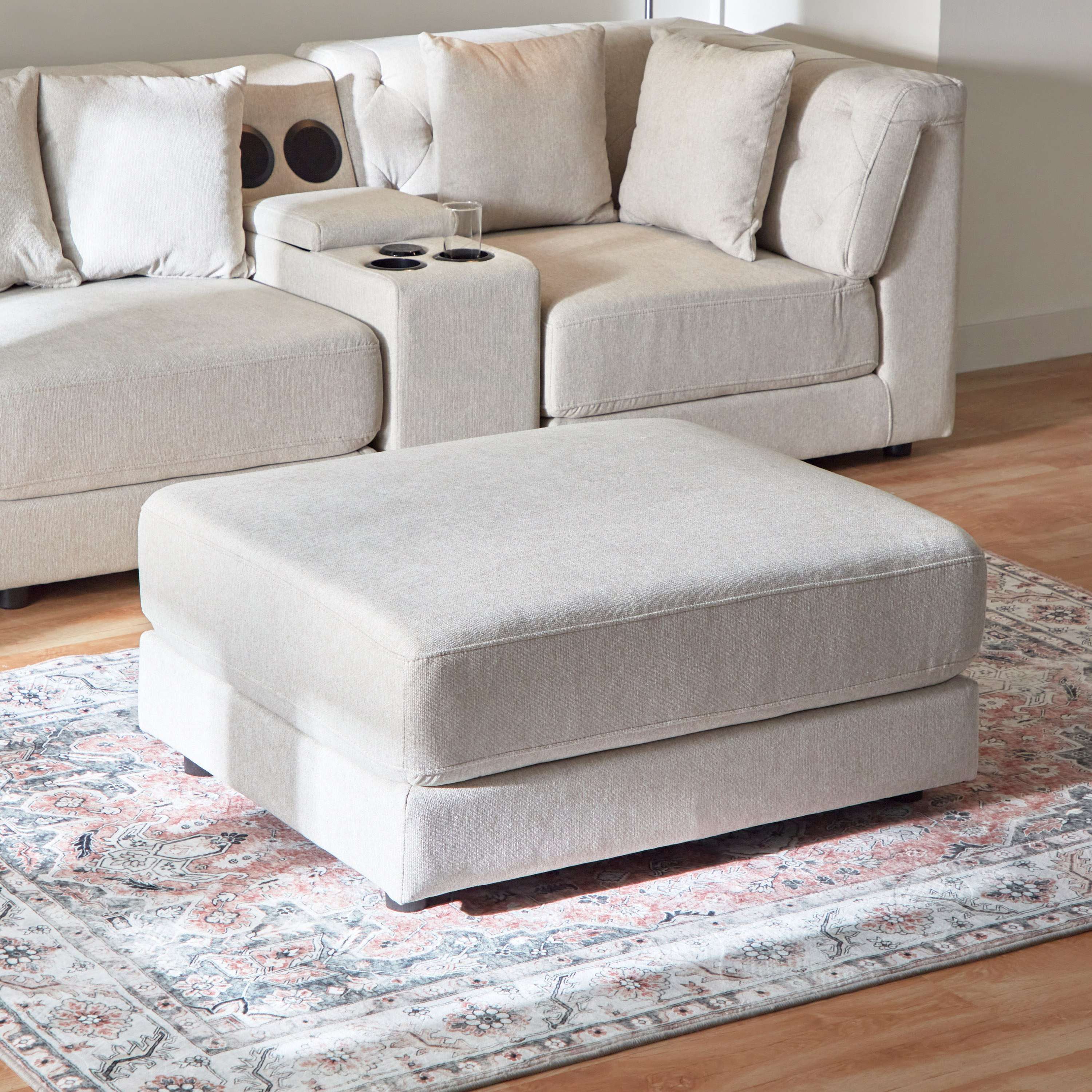 Emotion Fabric Ottoman-PROMO_HB_KSA_HBX10_190925-image-2