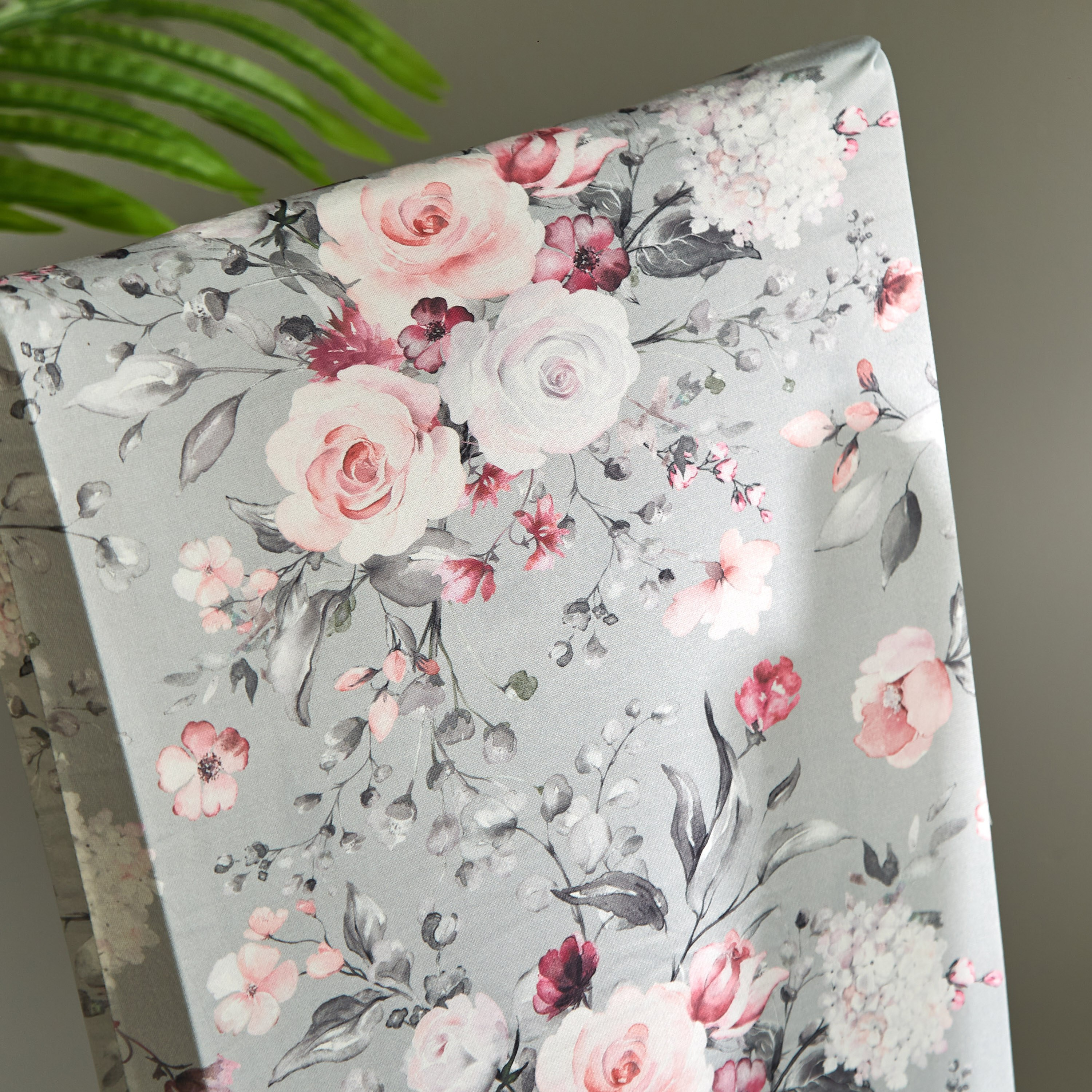 طقم غطاء كرسي قطعتين من فلورا روزا-hbxhomeware-hbxkitchen-image-3