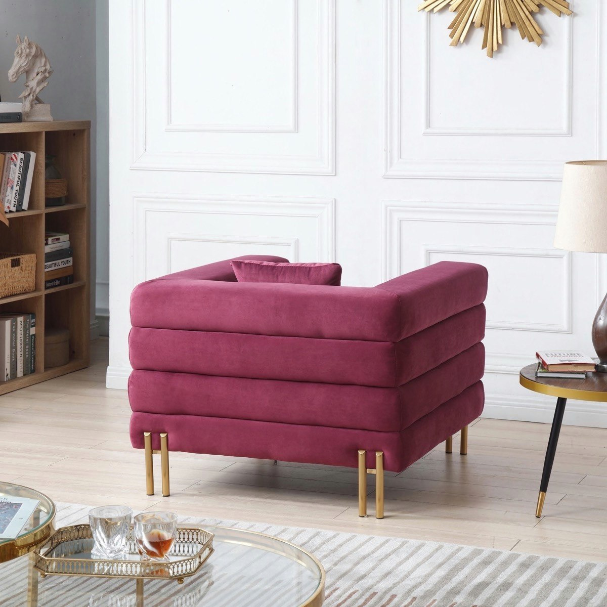 كنبة مخملية بمقعد واحد ووسادة من جوديث-hbxlivingroom-sofasandarmchairs-sofas-image-3