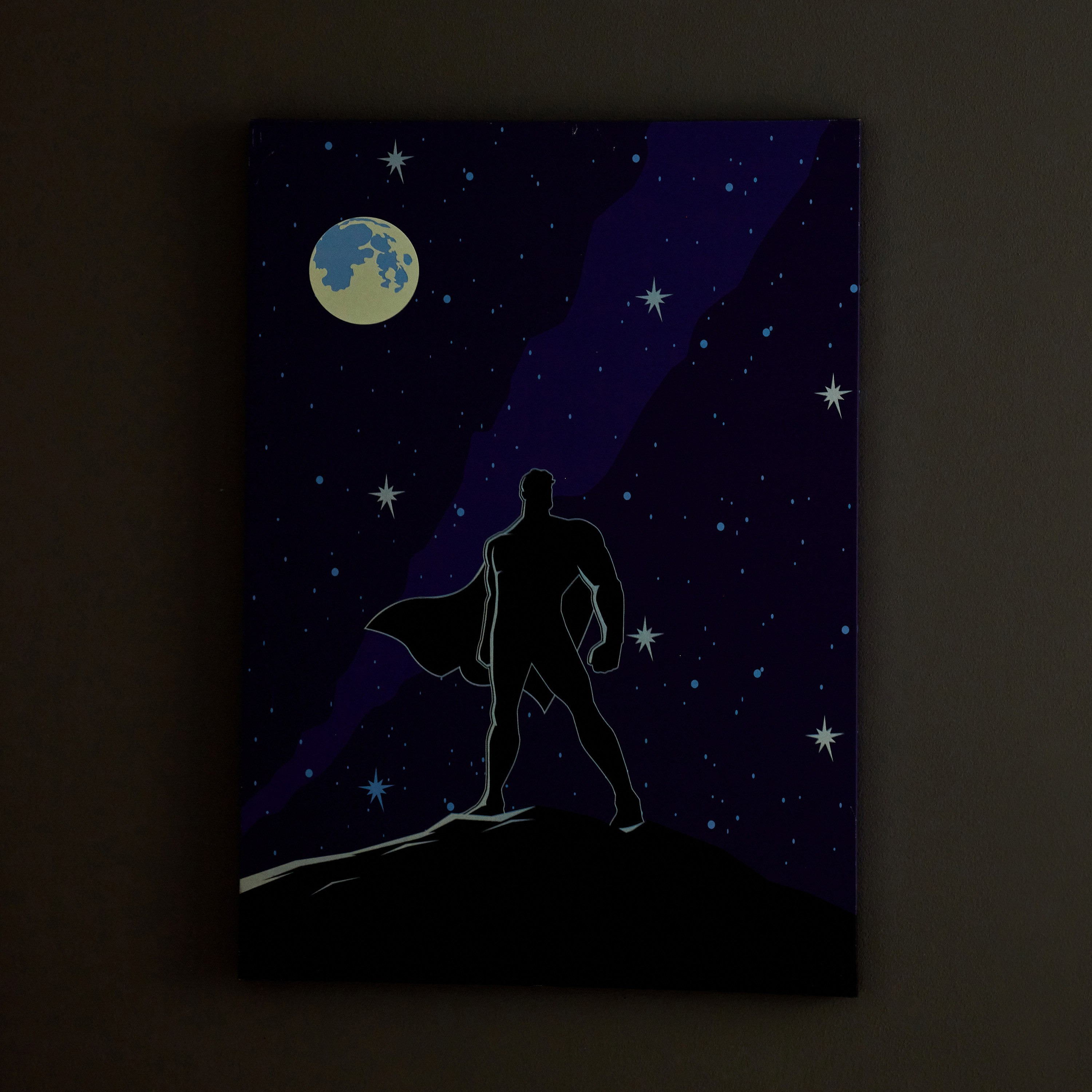 لوحة كانفاس سوبرمان تتوهج في الظلام من راديوم - 50x70x1.8 سم-hbxhomeware-hbxkidsandyouth-image-2