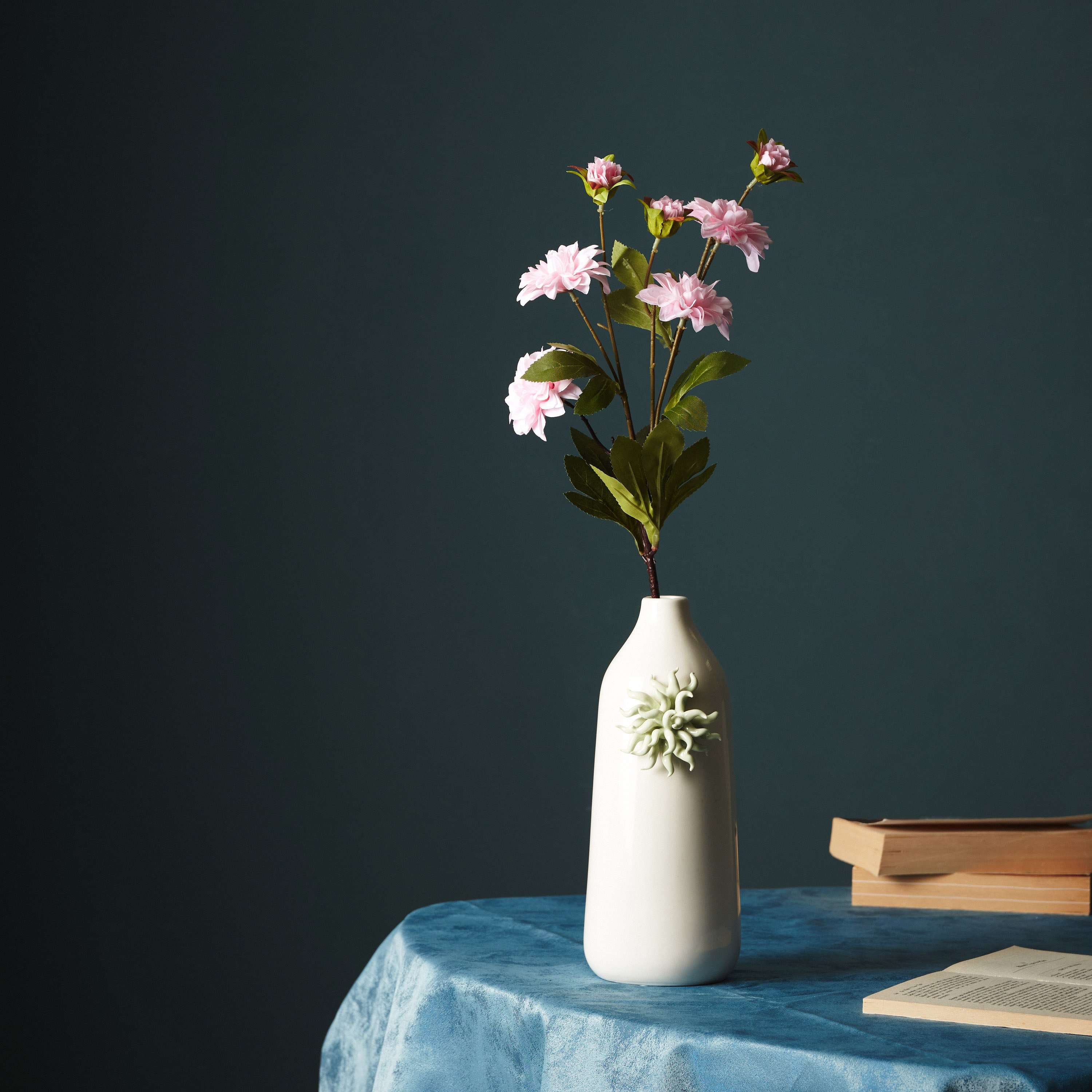 Aria 7-Heads Dahlia Flowers Stem - 70 cm-hbxdecorandfurnishings-homeaccessories-artificialflowersandplants-image-4