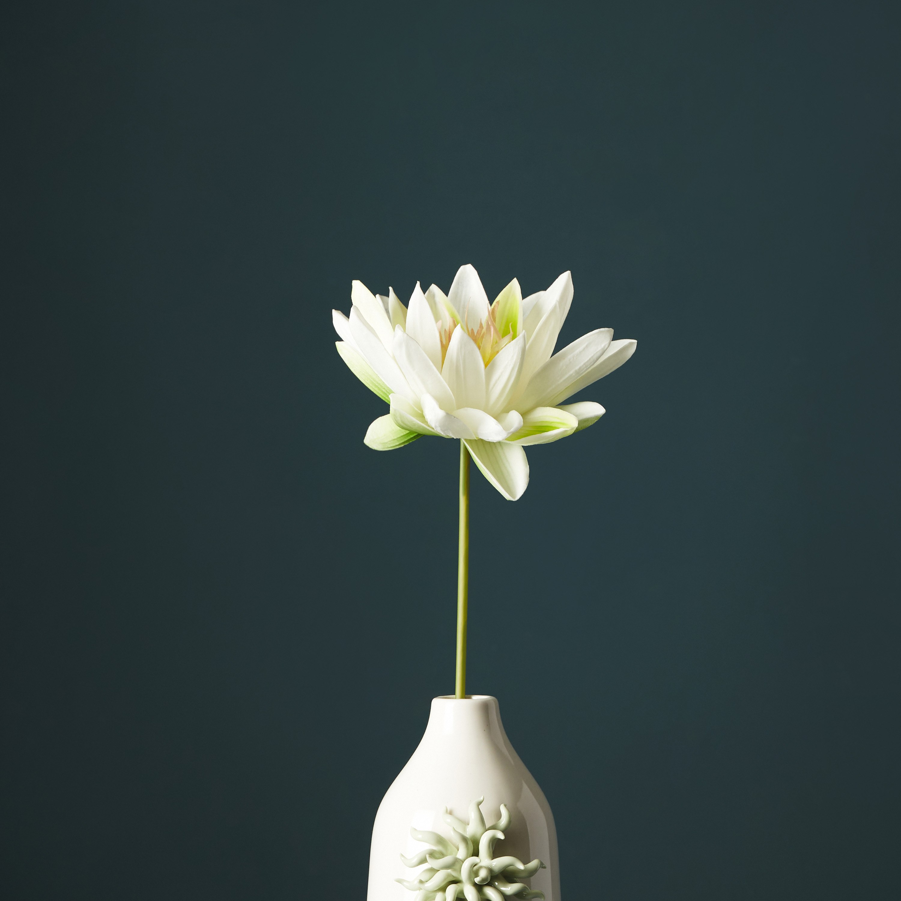 زهرة لوتس من آريا - 51 سم-hbxdecorandfurnishings-homeaccessories-artificialflowersandplants-image-1