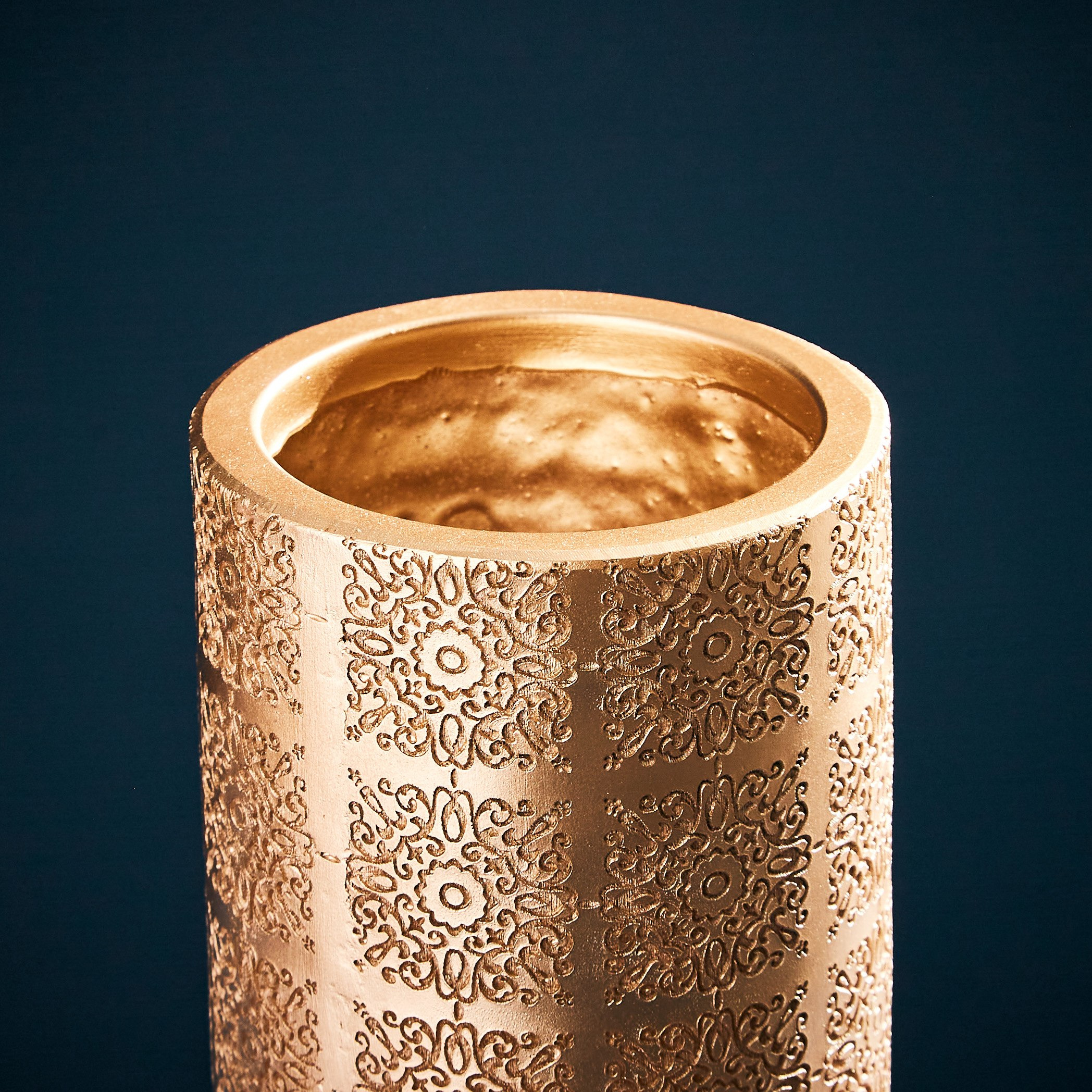 Sicily Floral Polyresin Cylinder Vase - 11x11x25 cm-hbxbedroom-decorandaccessories-vases-image-3
