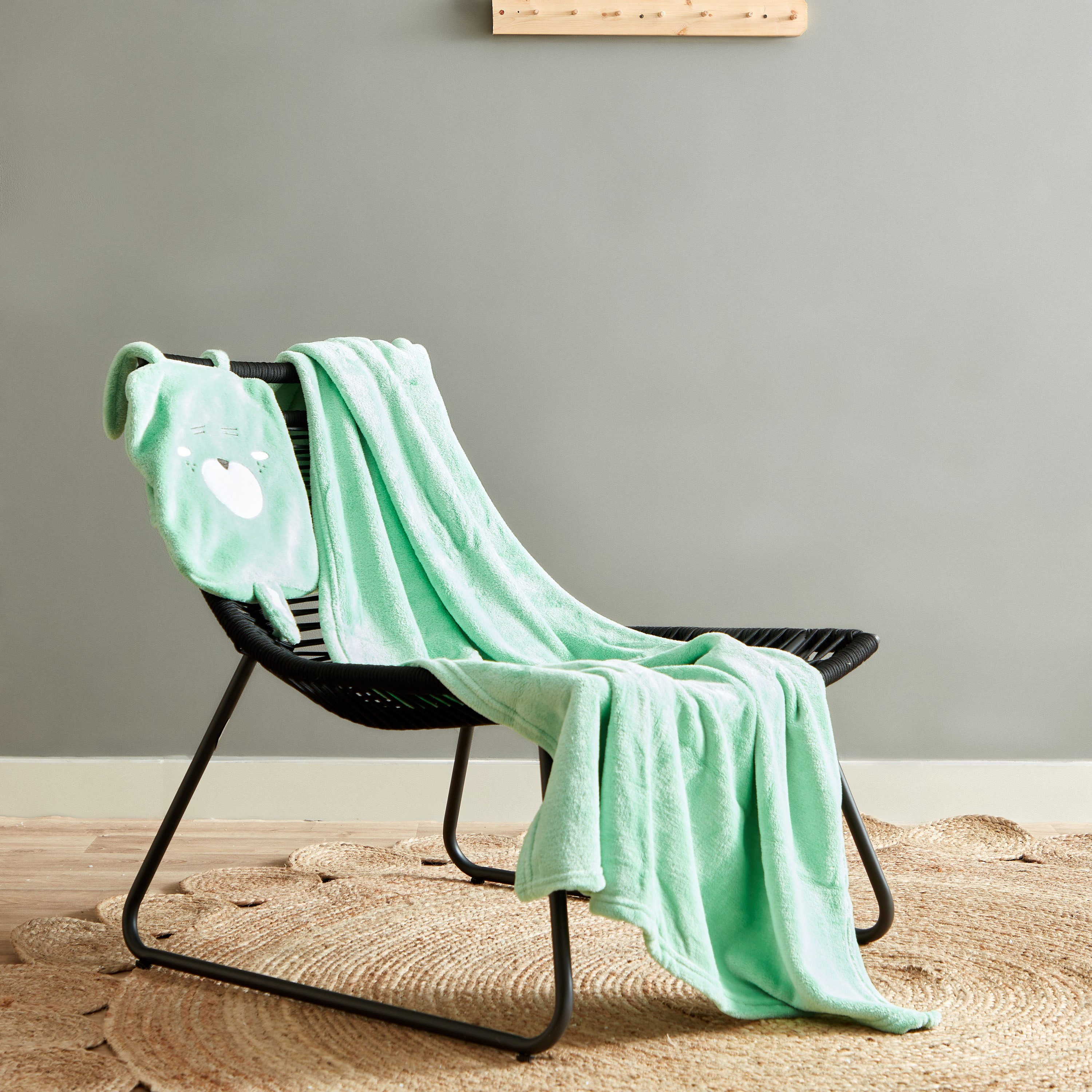 بطانية وسادة فلانيل بزيّنة أذن من فينيكس - 102x152 سم-hbxhomeware-hbxkidsandyouth-image-1