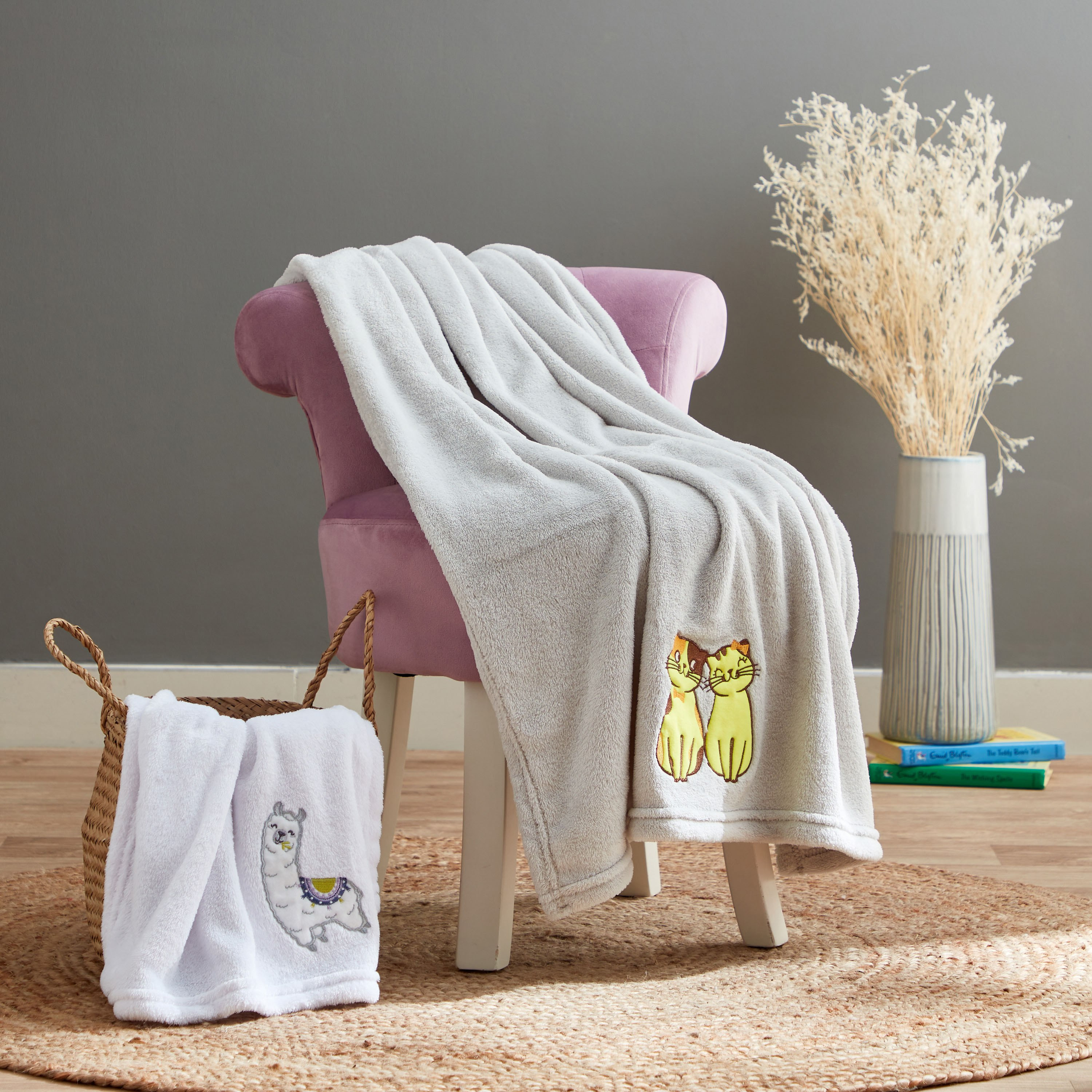 بطانية فلانيل أنمي للأطفال من فينيكس - 76x102 سم-hbxhomeware-hbxkidsandyouth-image-4
