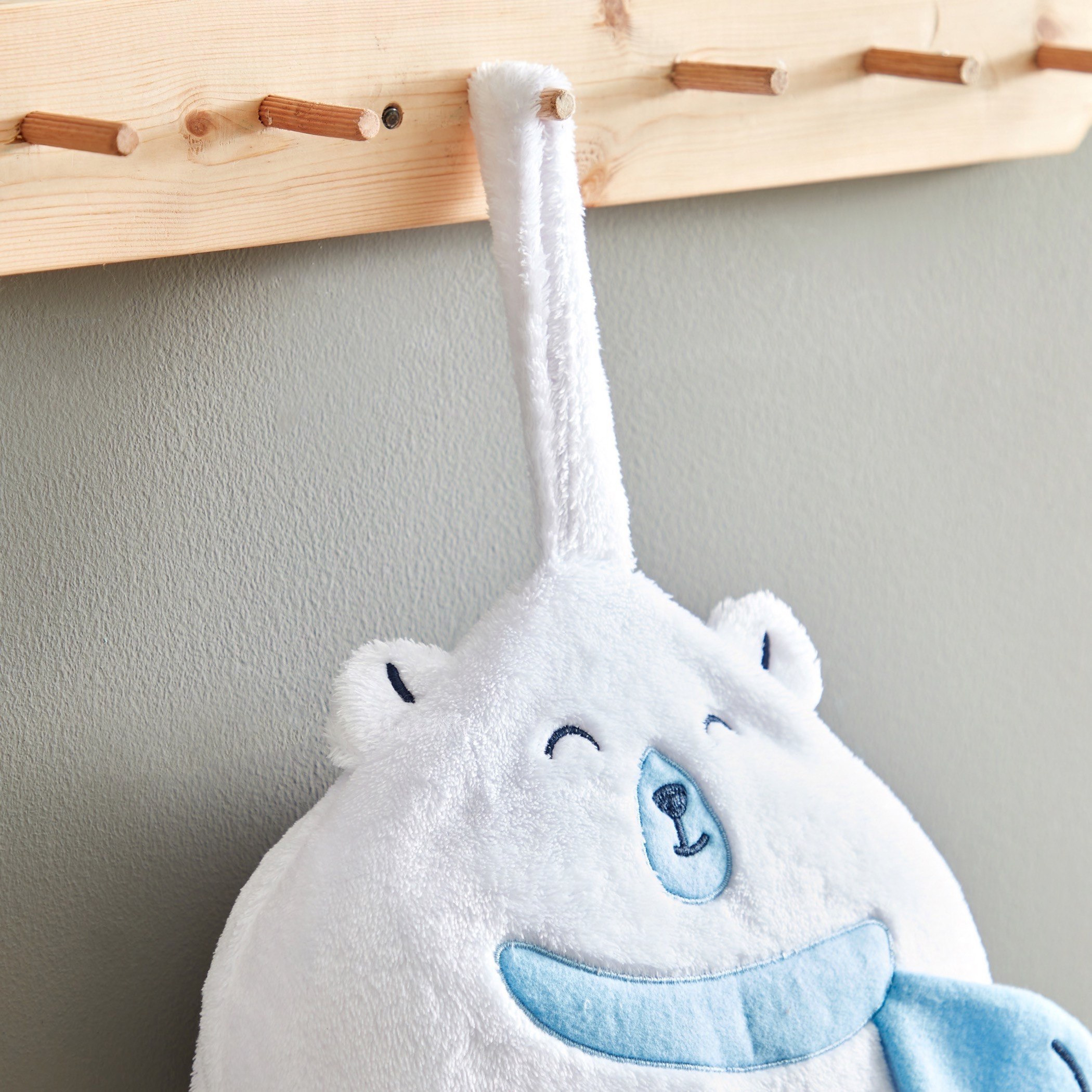 بطانية فلانيل محمولة من فونيكس- 76x102 سم-hbxhomeware-hbxkidsandyouth-image-3