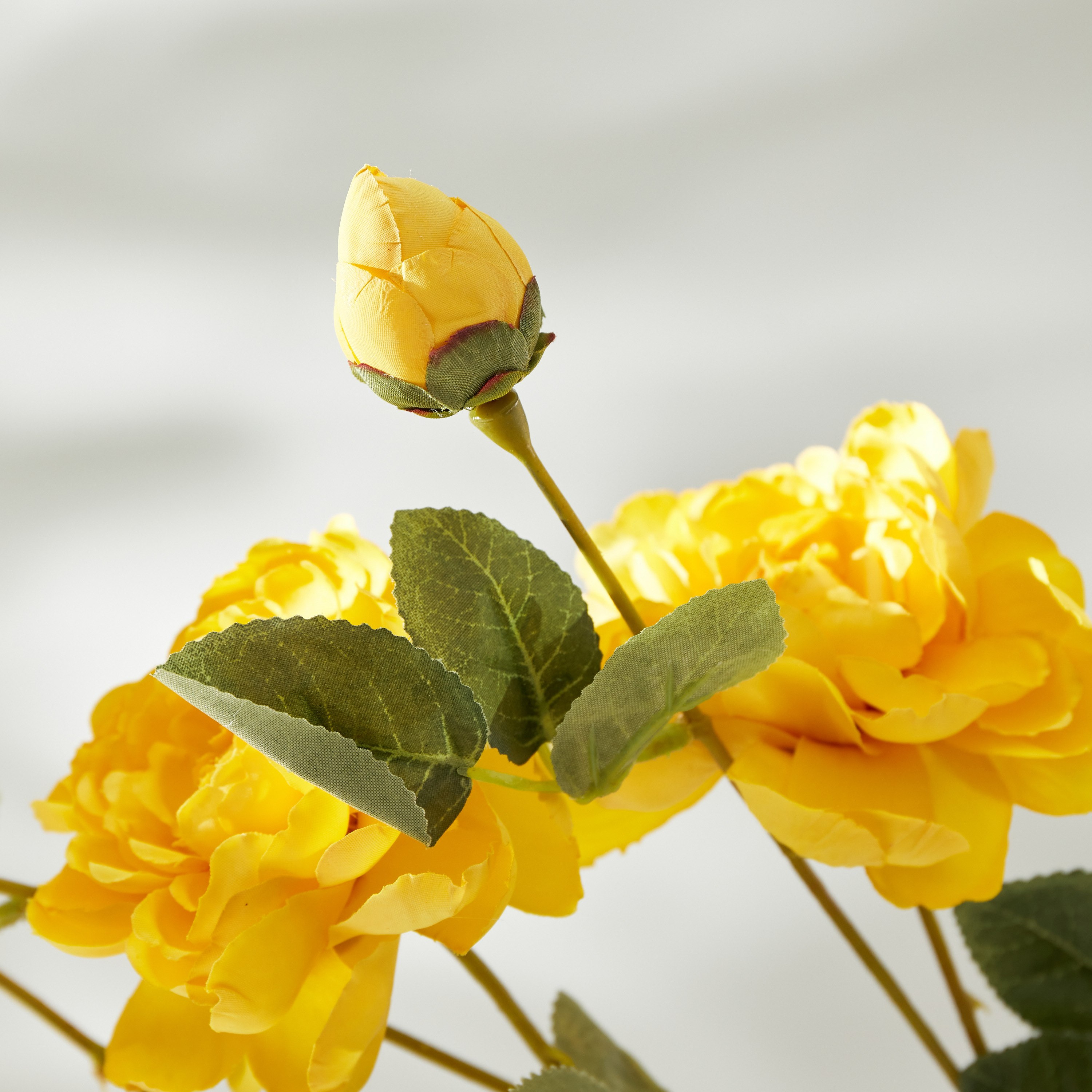 Aria 6-Heads Camellia Flowers Stem - 80 cm-hbxdecorandfurnishings-homeaccessories-artificialflowersandplants-image-2