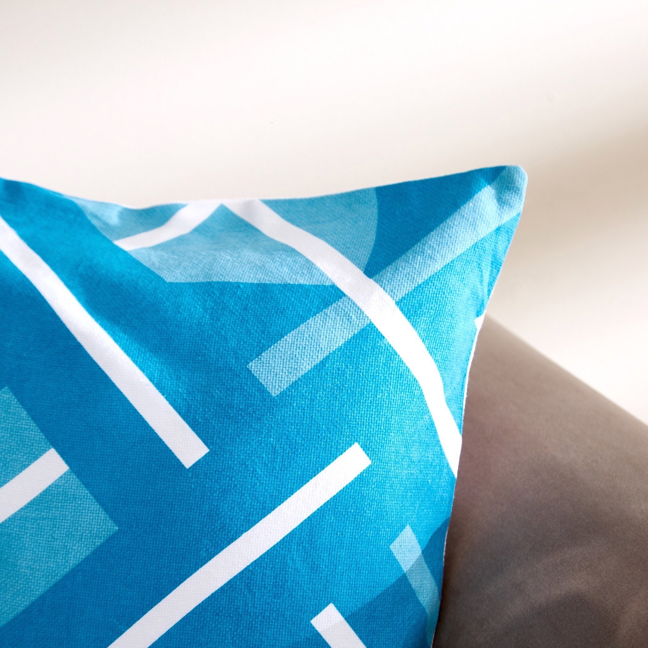 غطاء وسادة قطن بطبعات من هنري - 50x50 سم-hbxhomeware-cushionsandcovers-cushioncovers-image-2