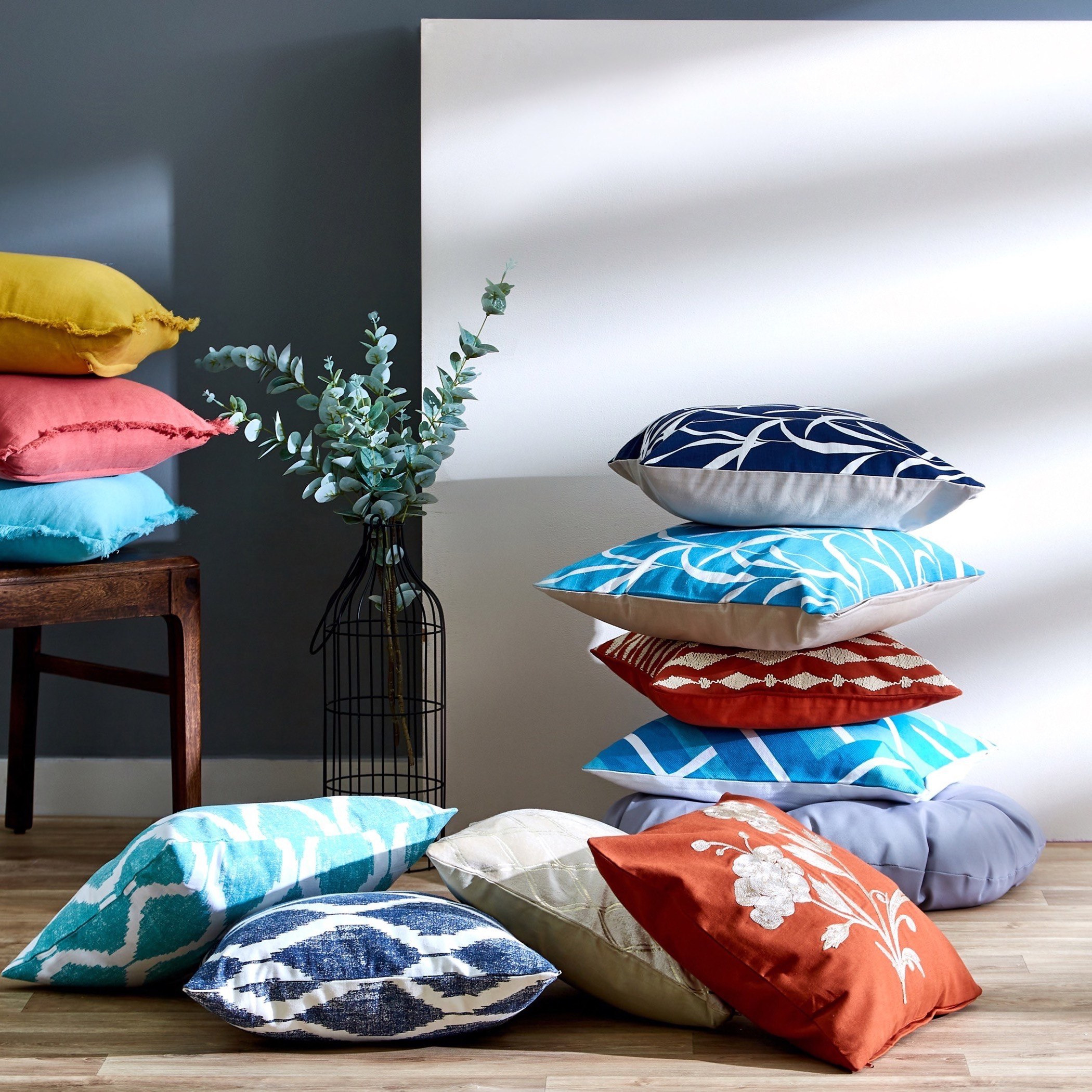وسادة محشوة قطن بارزة الملمس من لوكاس - 40x40 سم-hbxlivingroom-furnishings-cushionsandcovers-filledcushions-image-4