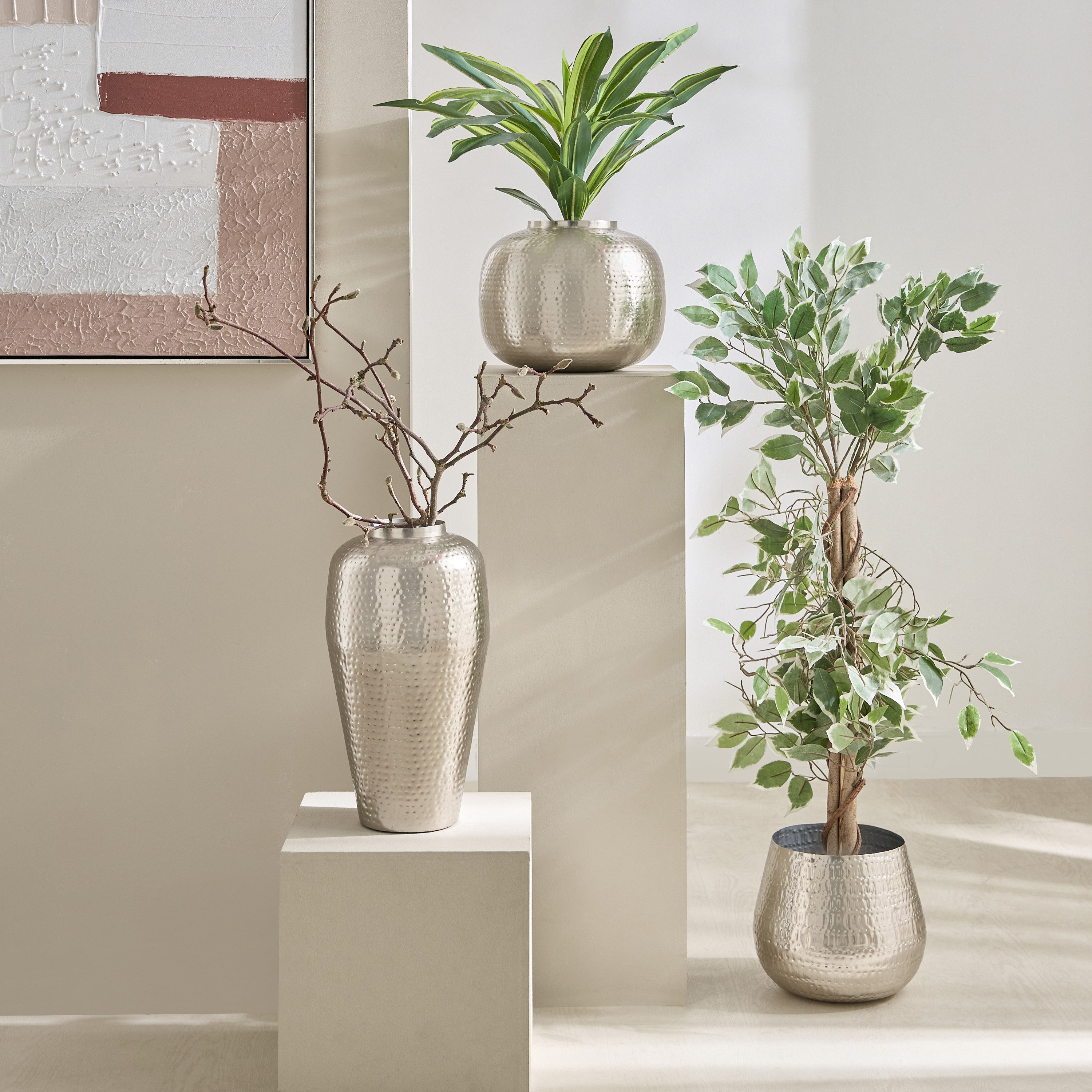 مزهرية مطروقة من أفيا - 22x22x34 سم-hbxbedroom-decorandaccessories-vases-image-4
