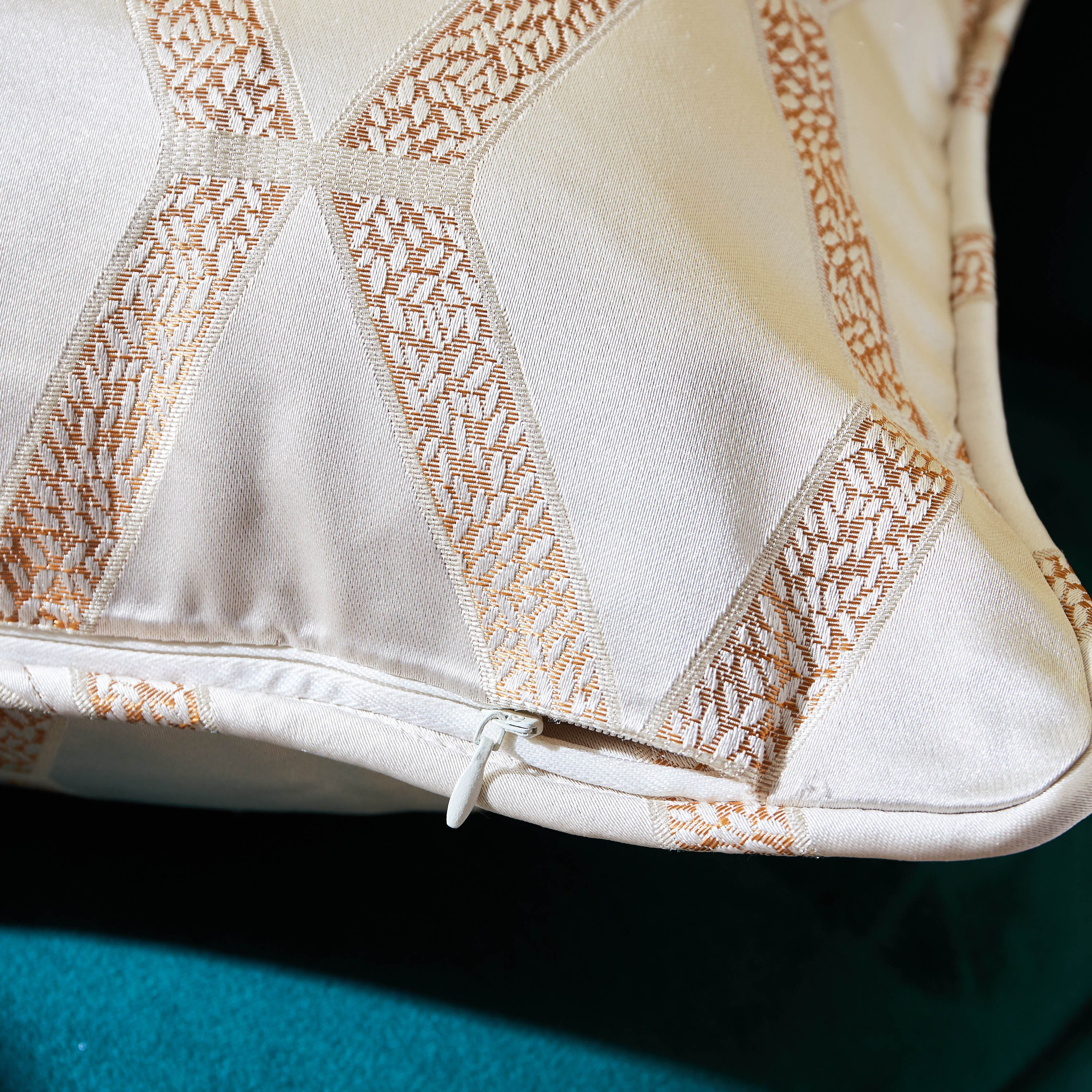 Ivana Jacquard Cushion Cover - 40x40 cm-hbxhomeware-cushionsandcovers-cushioncovers-image-3