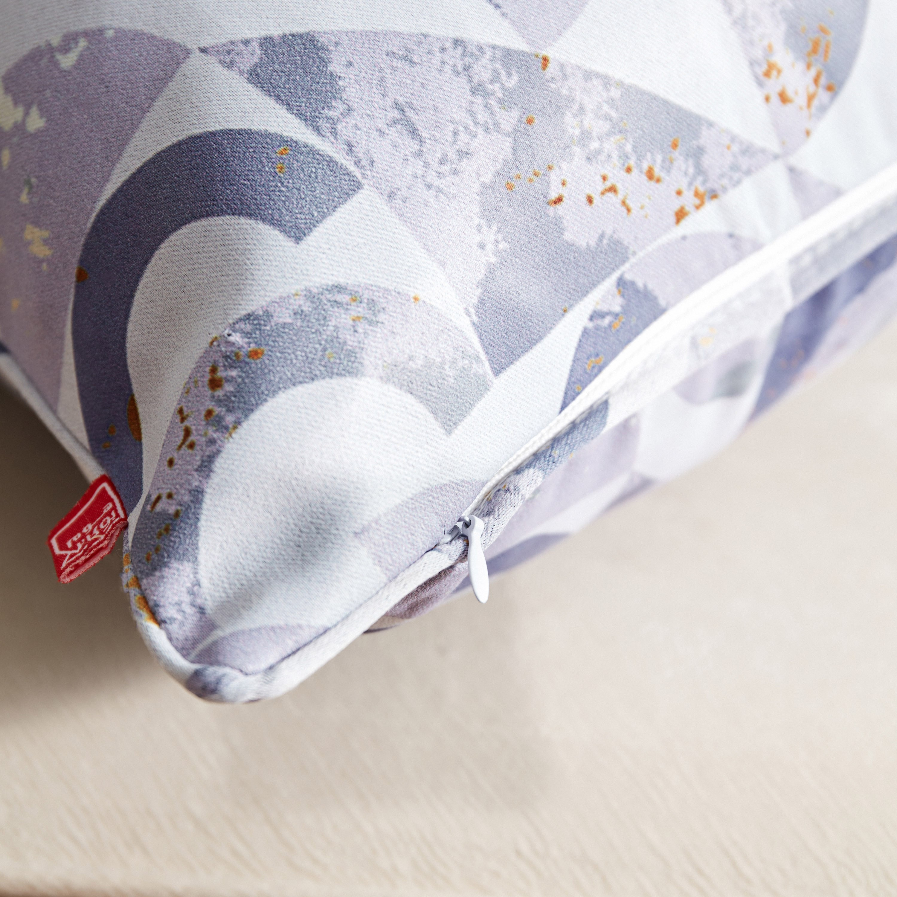 غطاء وسادة بطبعات من جلوم سارة - 40x40 سم-hbxhomeware-cushionsandcovers-cushioncovers-image-3