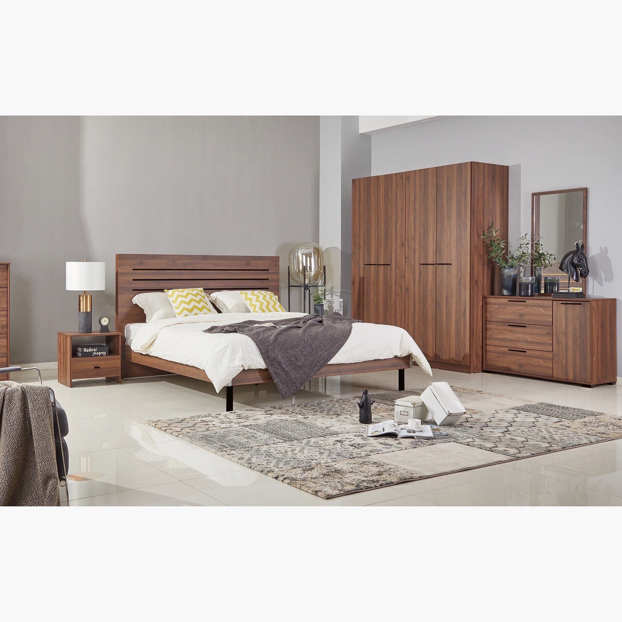 طاولة تزيين بـ 3 أدراج وباب واحد دون مرآة من باتارا-hbxfurniture-bedroom-dressersandmirrors-image-8