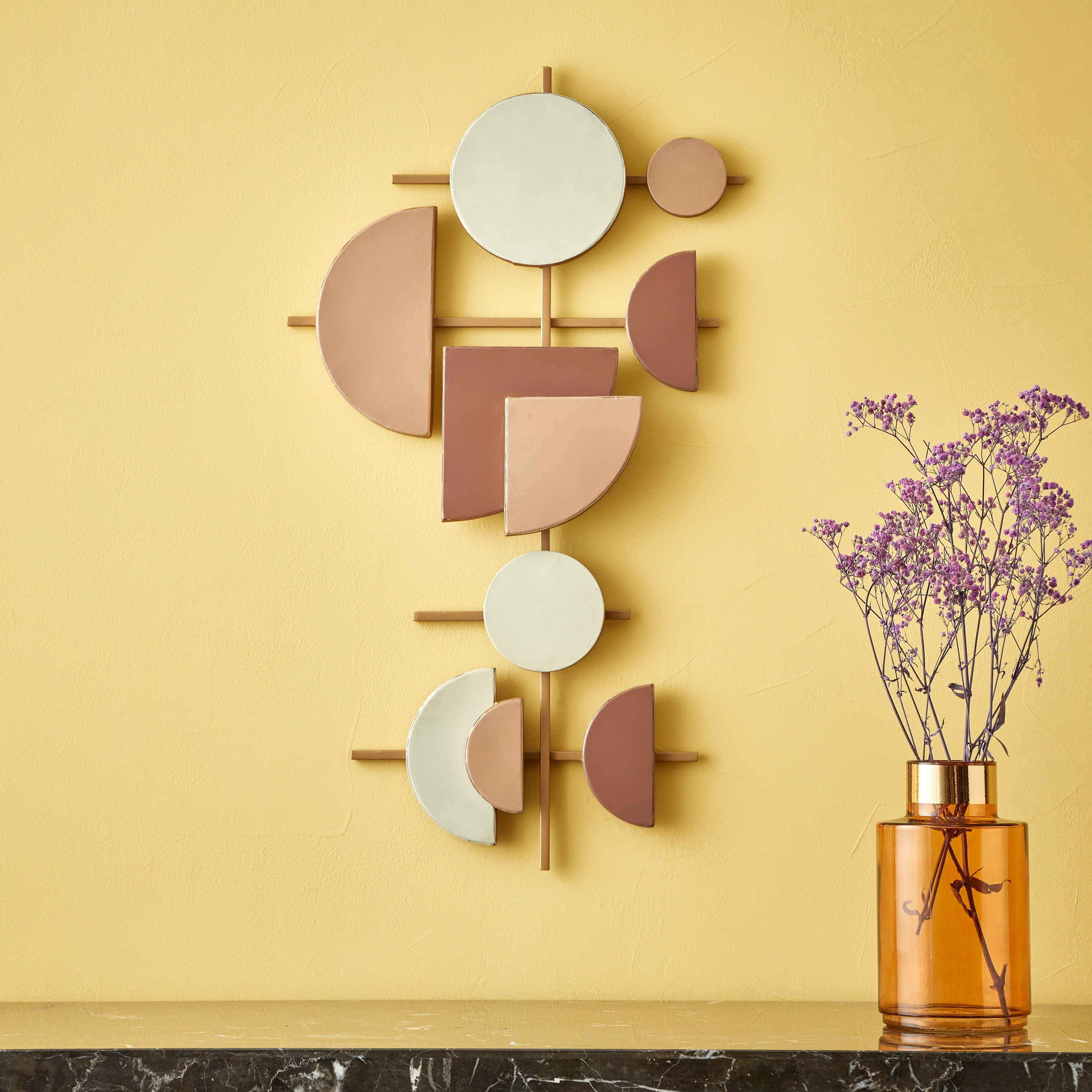 زينة حائط معدن بتصميم هندسي مجرد من والتون - 70x4x40 سم-hbxdiningroom-walldecor-wallart-image-1