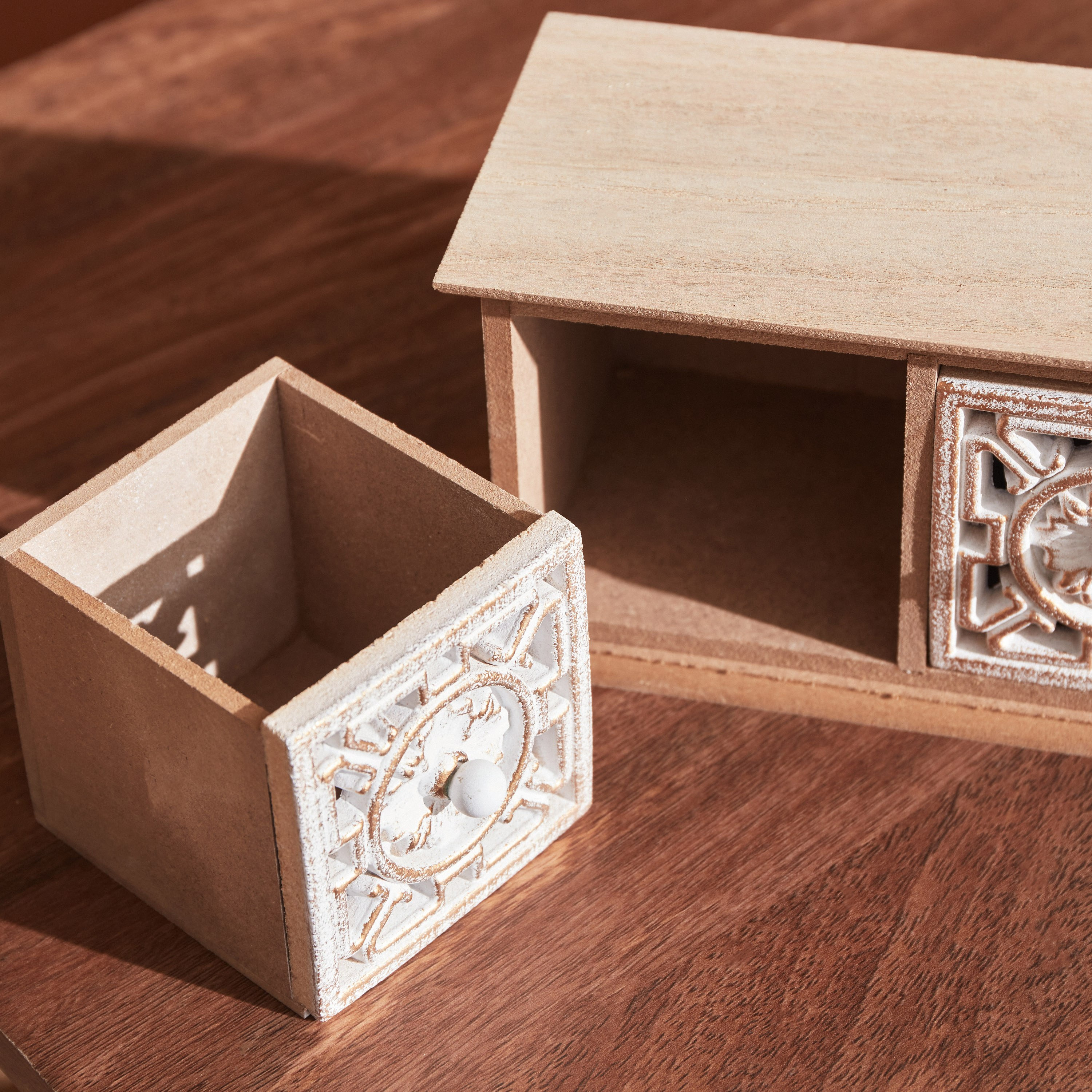 Zyla MDF Cabinet with 3 Drawers - 29x11x10 cm-hbxdecorandfurnishings-homeaccessories-storage-image-4