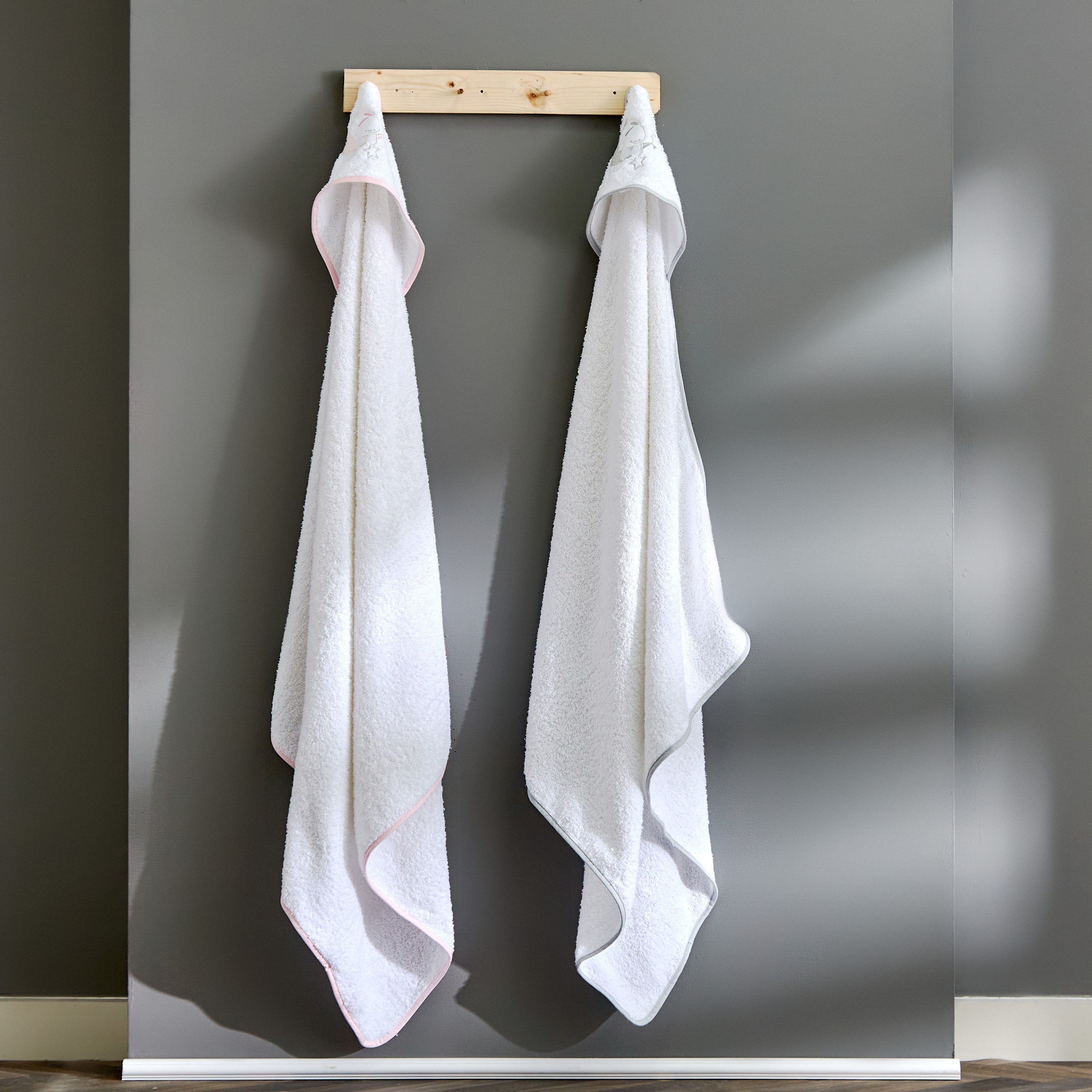 منشفة حمام كبيرة بقبعة - 90×90 سم - ليليبوساس-hbxhomeware-hbxkidsandyouth-image-5