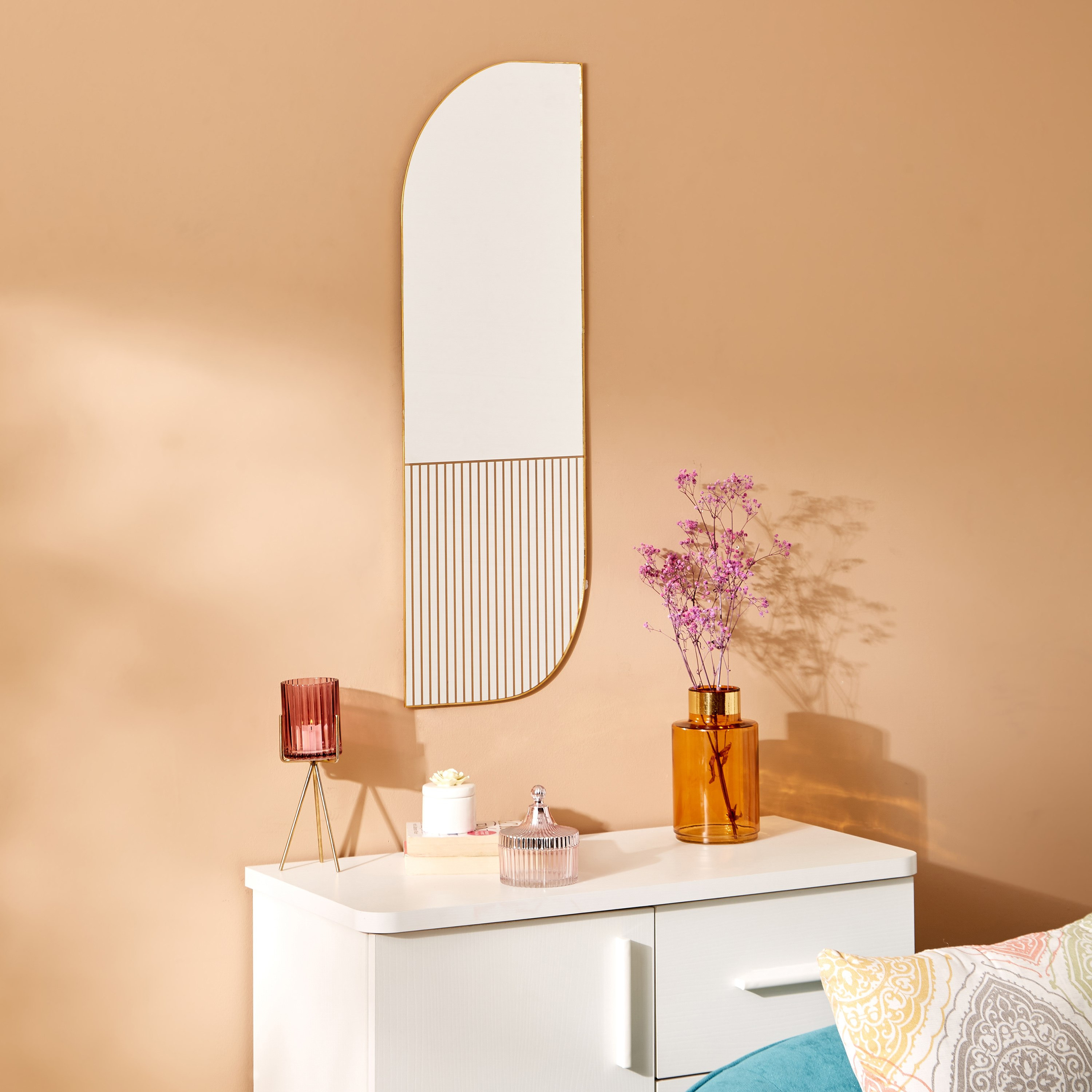 مرآة حائط معدنية مزينة من فيّينا - 29x1x89 سم-hbxhomeware-hbxdecorandfurnishings-image-4