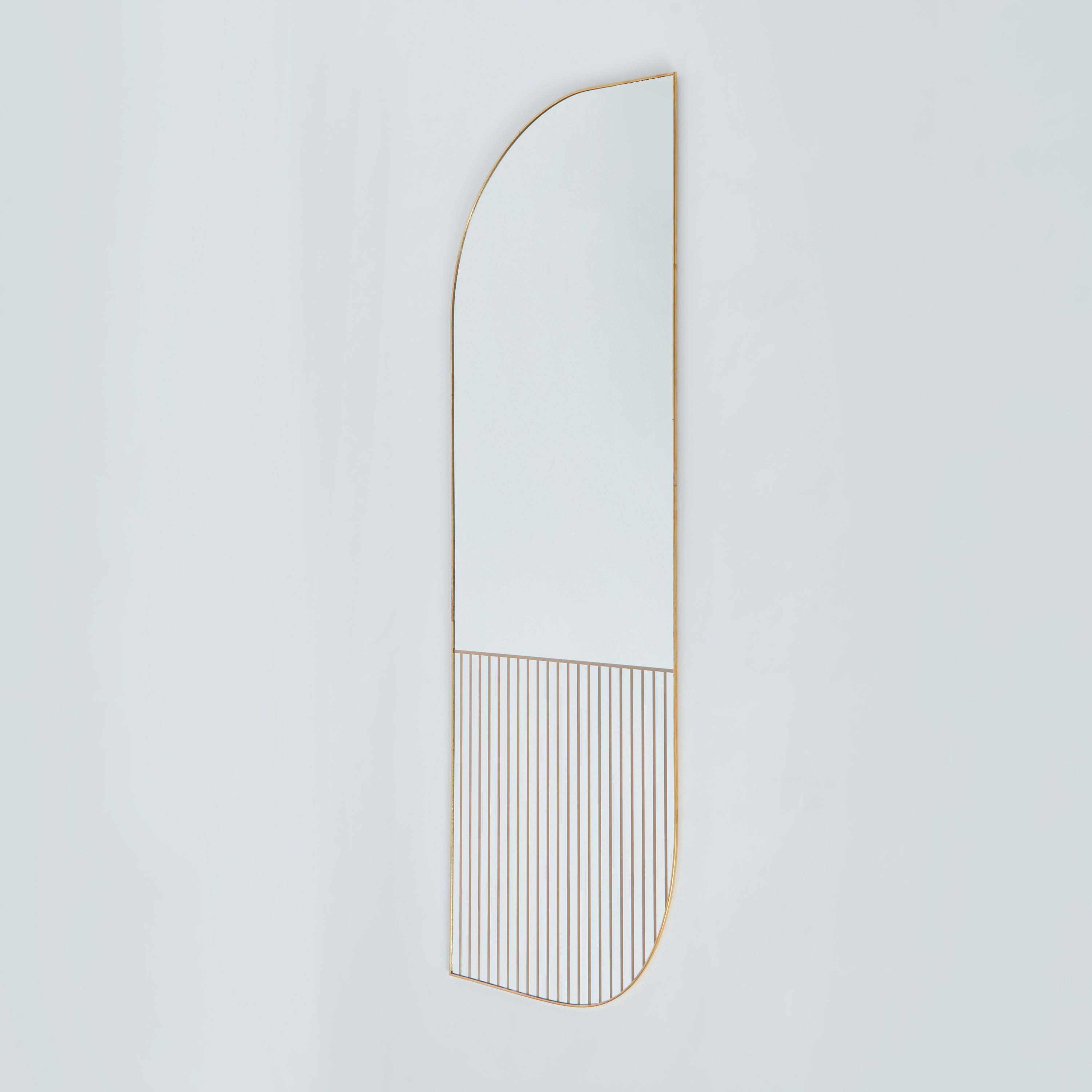 مرآة حائط معدنية مزينة من فيّينا - 29x1x89 سم-hbxhomeware-hbxdecorandfurnishings-image-5