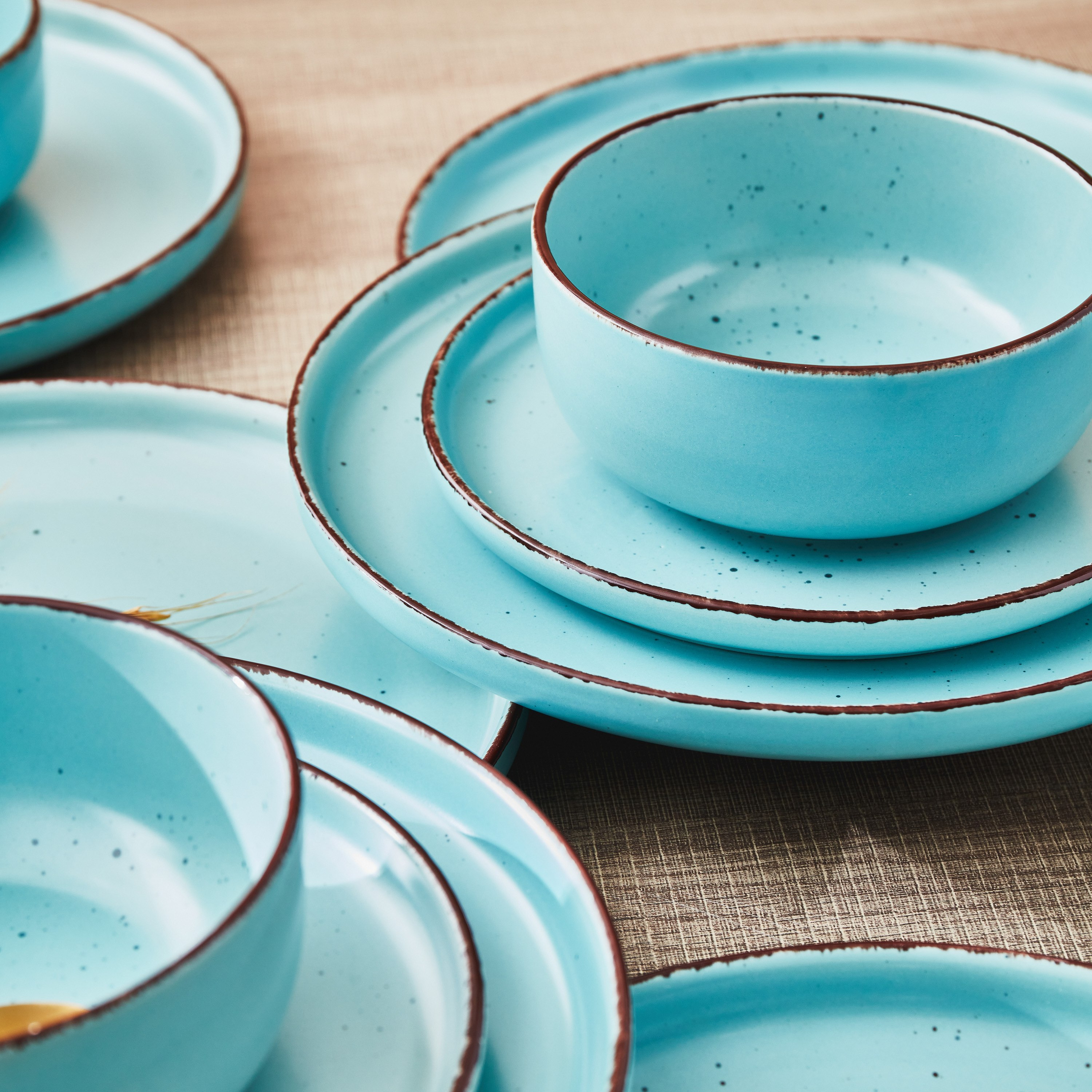 طقم عشاء خزف 18 قطعة من نورديك-hbxhomeware-hbxkitchen-image-7