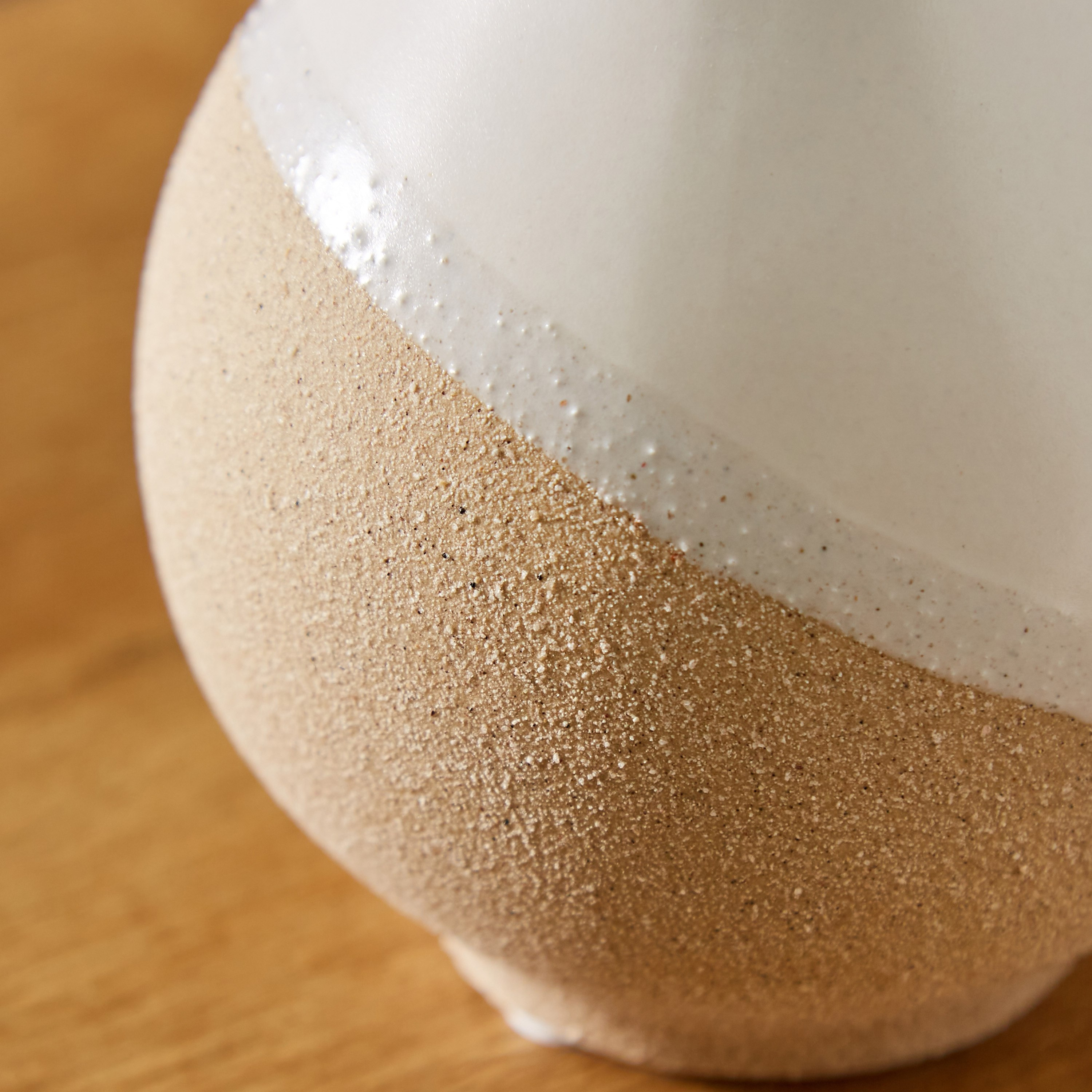 Sansa Stoneware Circular Nola Vase - 11x11x13 cm-hbxbedroom-decorandaccessories-vases-image-3
