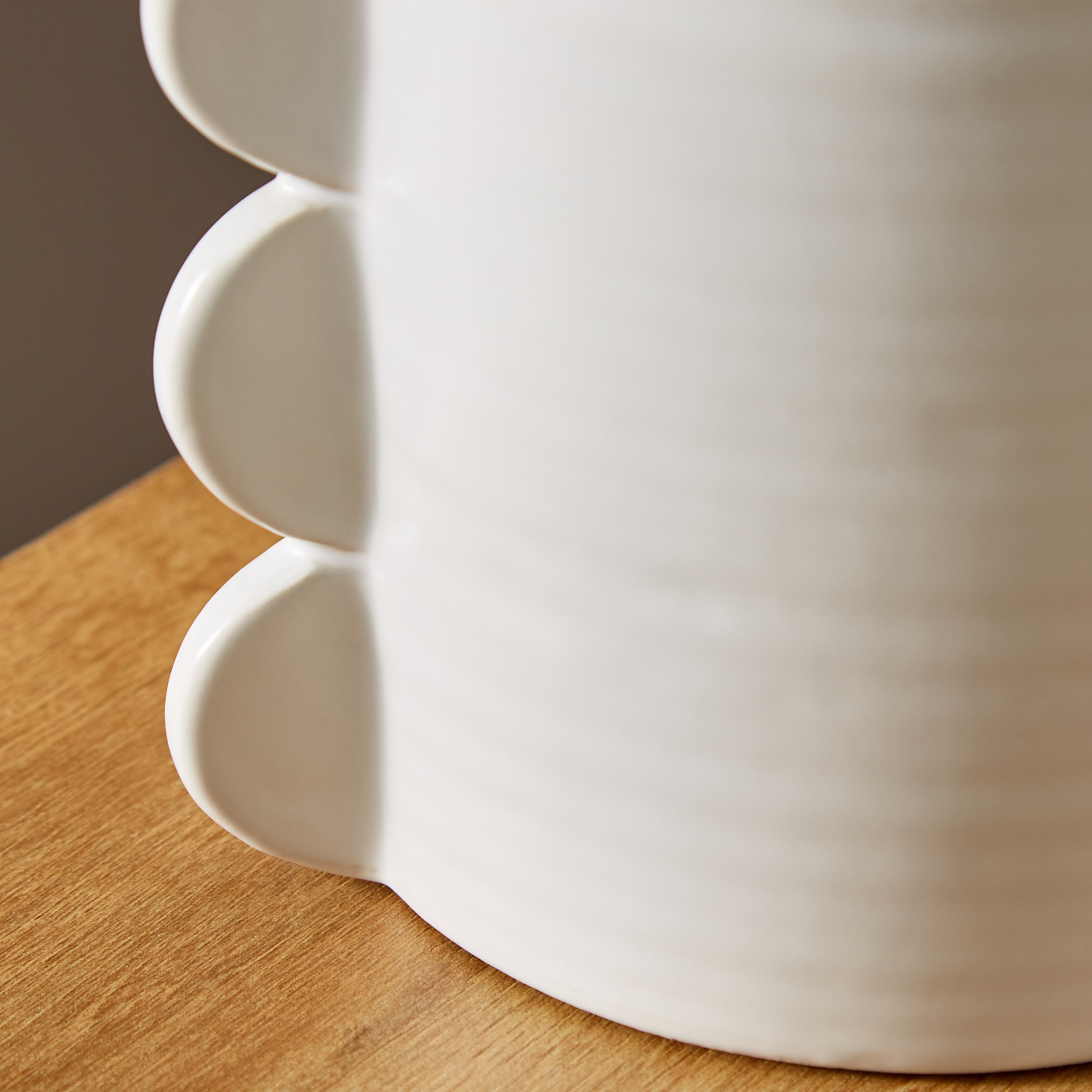 Sansa Sphere In Cylinder Tall Ceramic Vase - 19x14.5x14.5 cm-hbxbedroom-decorandaccessories-vases-image-3
