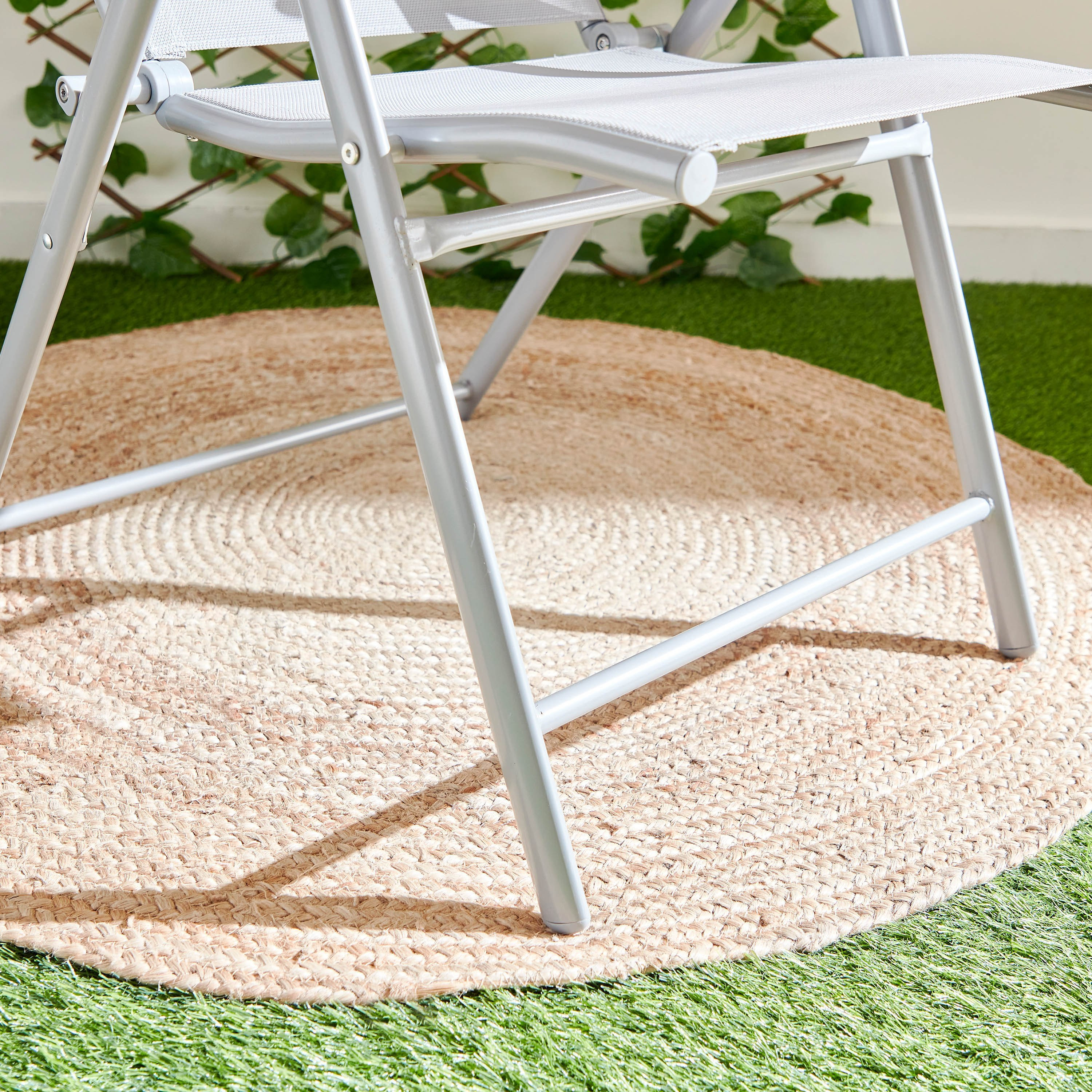 كرسي للجلسات الخارجية من ميرتون-hbxfurniture-outdoor-swingsandchairs-image-9