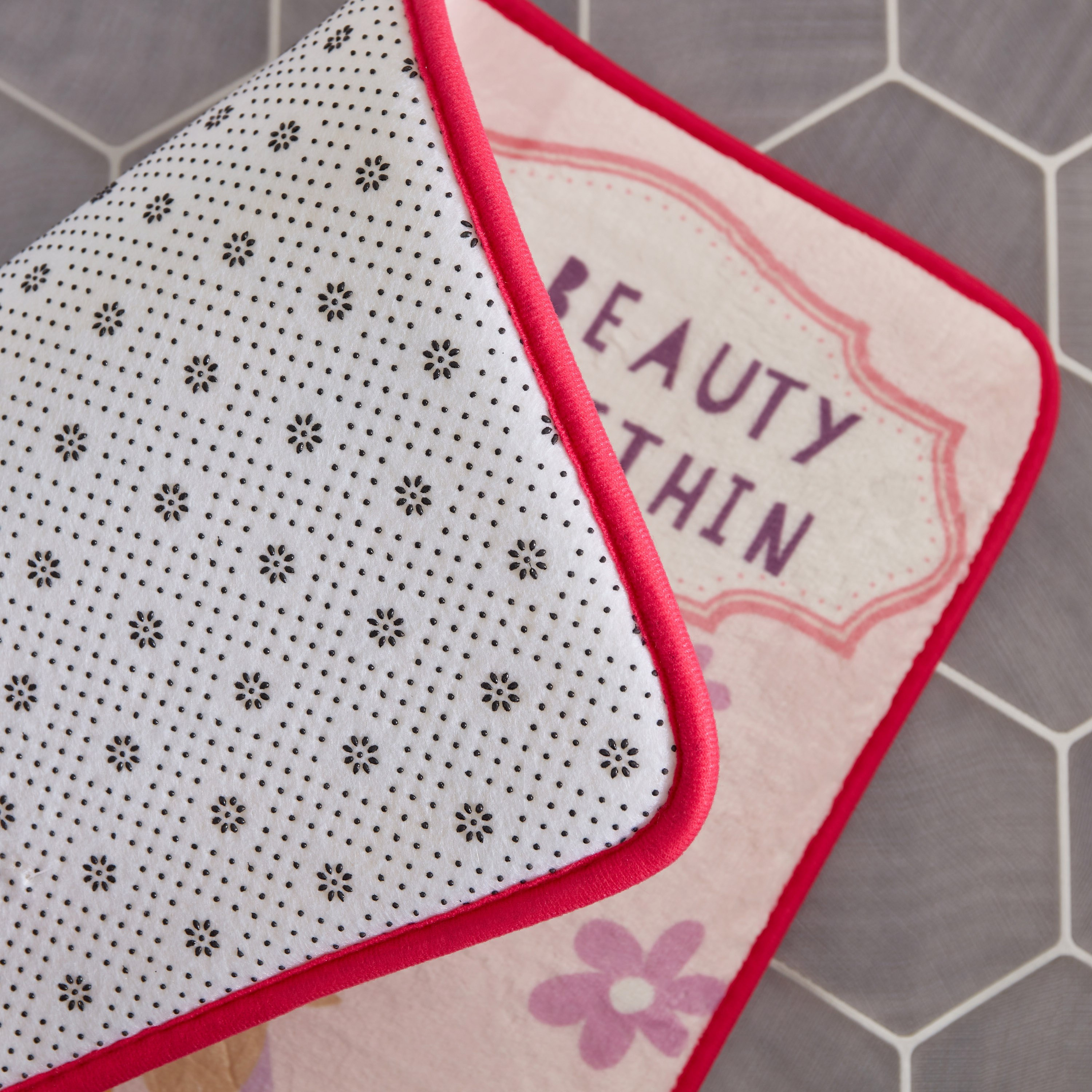 سجادة حمام إسفنج بي في سي 40x60 سم - برينسيس-hbxbedroom-floorcoverings-bathmats-image-4
