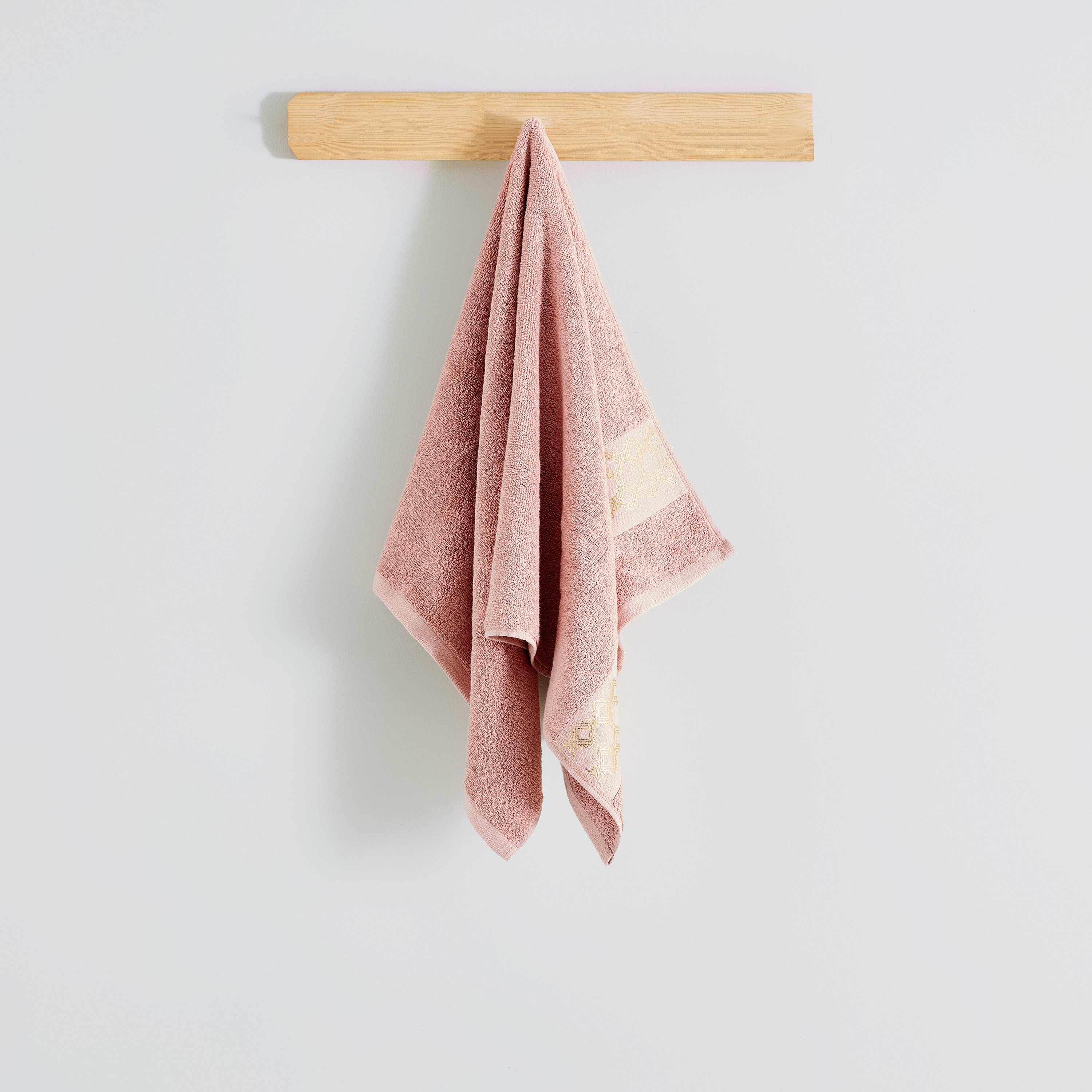 منشفة يد قطنية بطبعات فويل من بيترا - 50x90 سم-hbxbathroom-bathroomtextiles-image-1