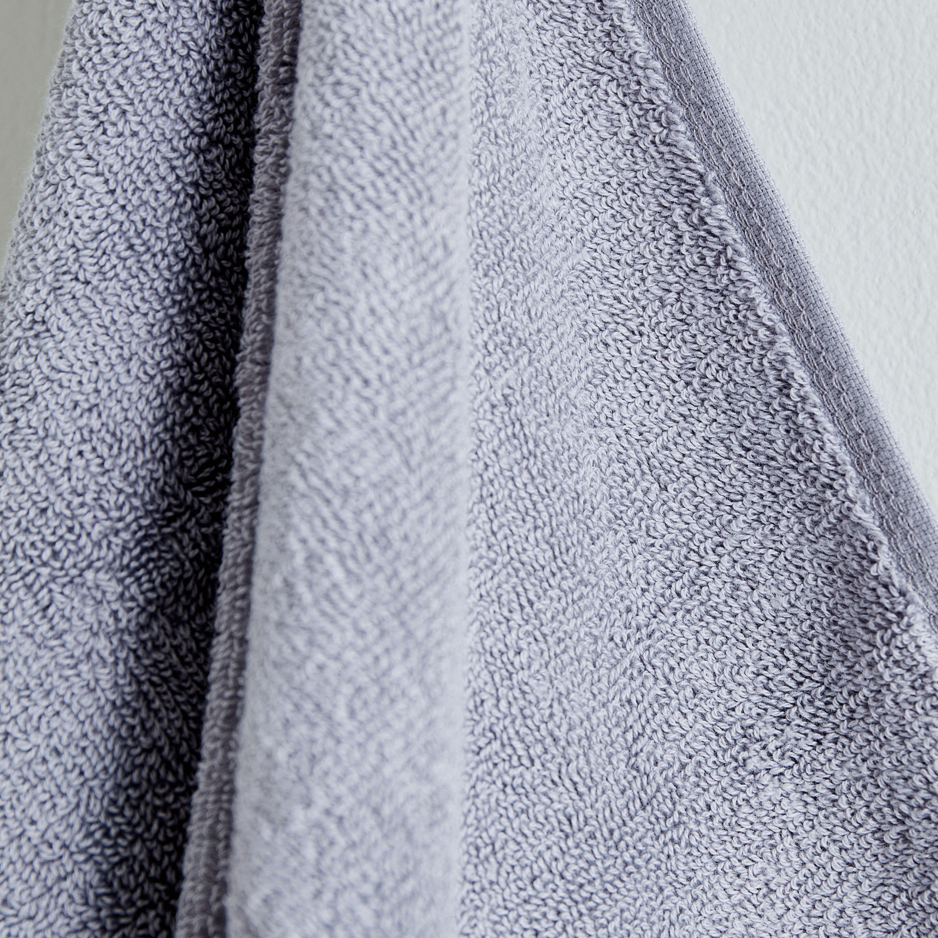Petra Foil Printed Cotton Hand Towel - 50x90 cm-hbxbathroom-bathroomtextiles-image-3