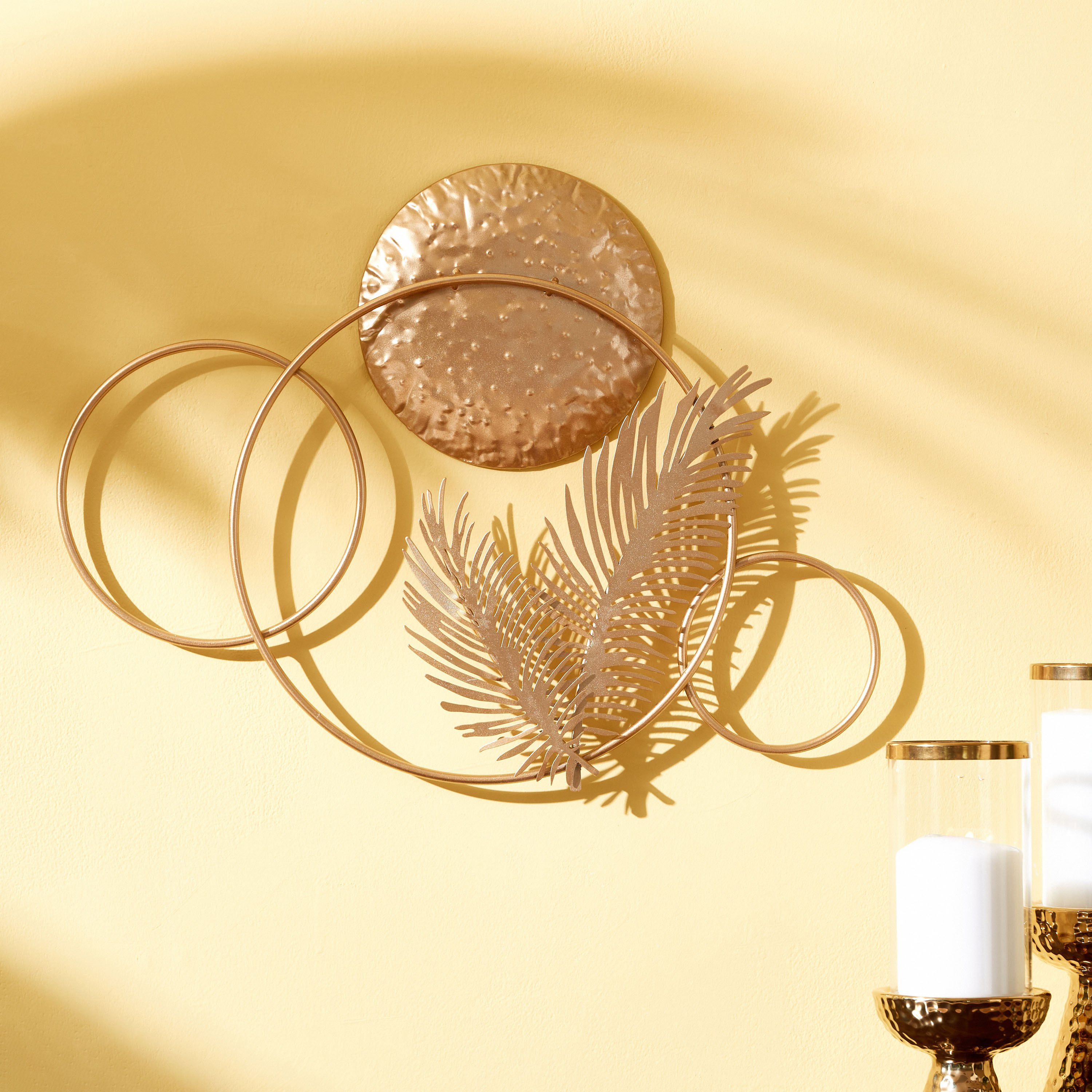 زينة حائط معدن بتصميم ورق شجر من أدورا - 50x2x38 سم-hbxlivingroom-walldecor-wallart-image-1