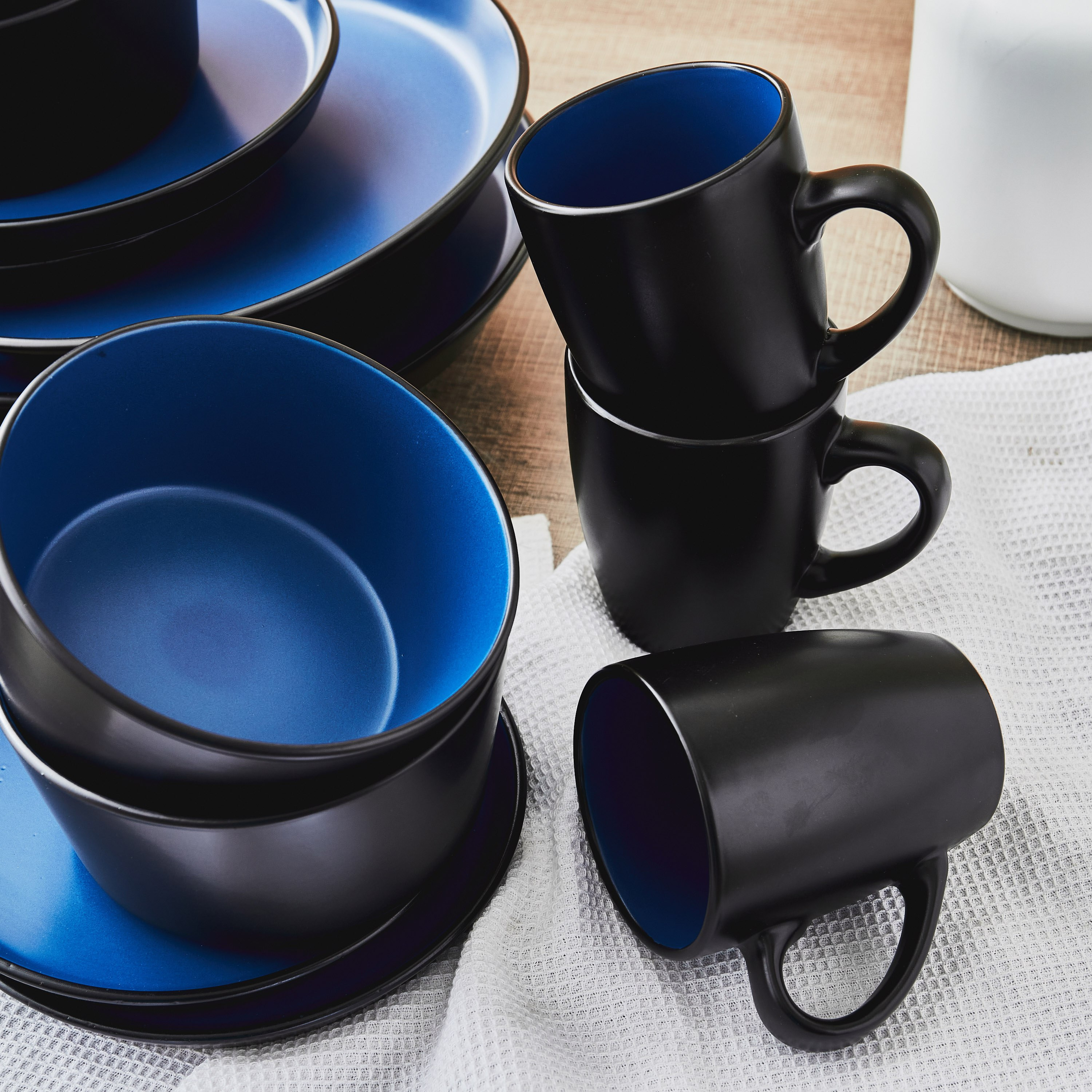 Tactile 16-Piece Stoneware Dinner Set-hbxhomeware-hbxkitchen-image-5