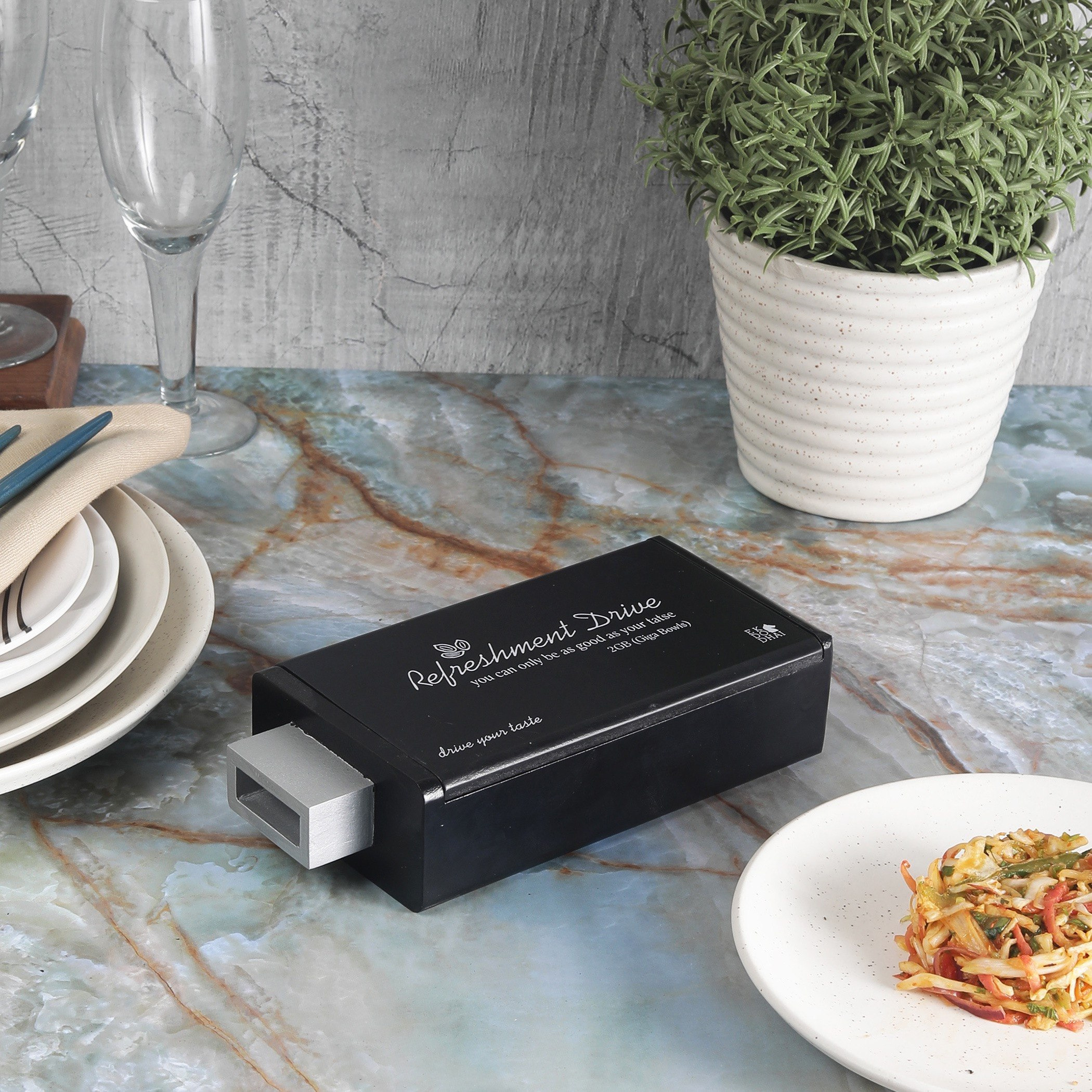 قرص بأوعية لتقديم الصلصات من إندي فايب-hbxdecorandfurnishings-tabletop-serveware-image-2