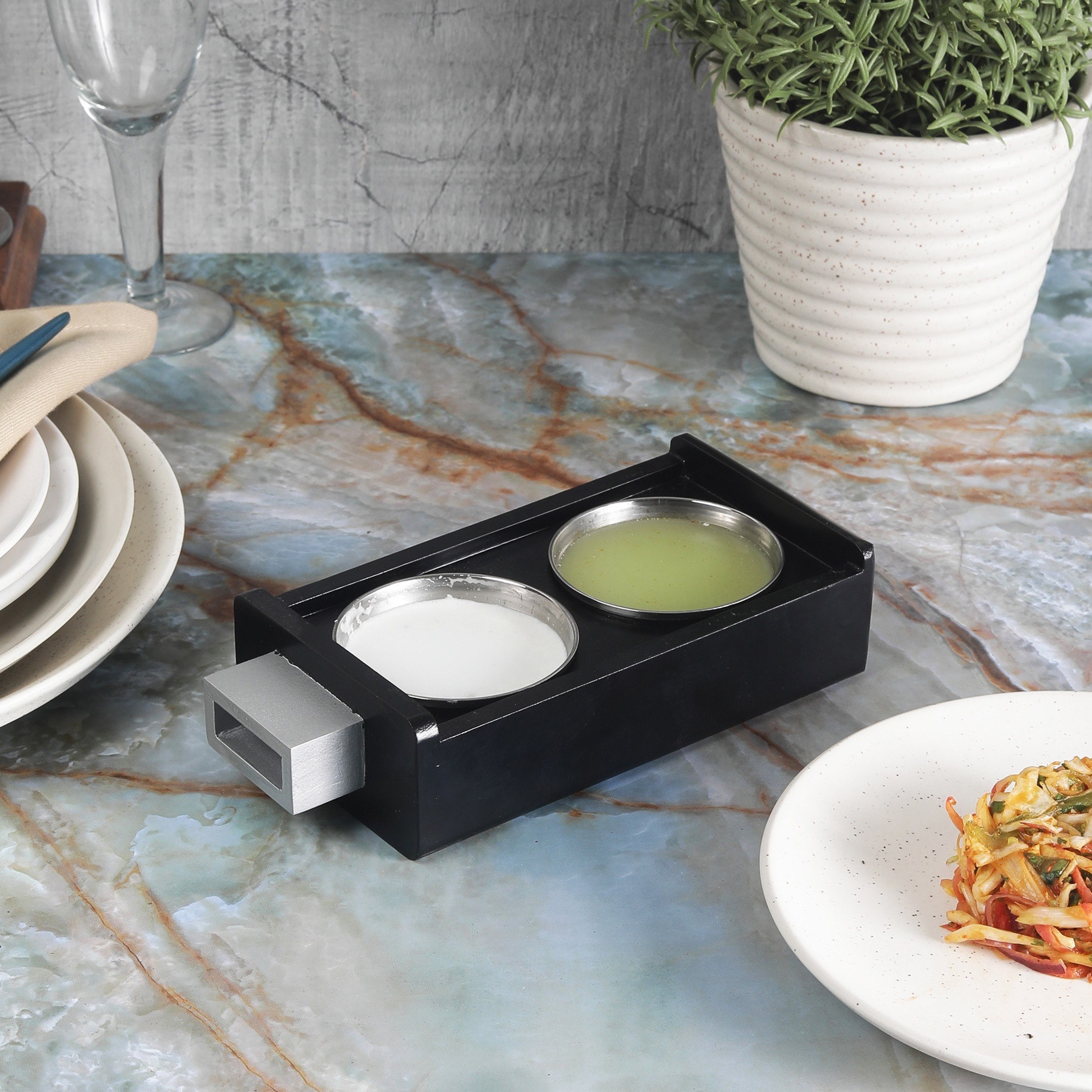 قرص بأوعية لتقديم الصلصات من إندي فايب-hbxdecorandfurnishings-tabletop-serveware-image-3